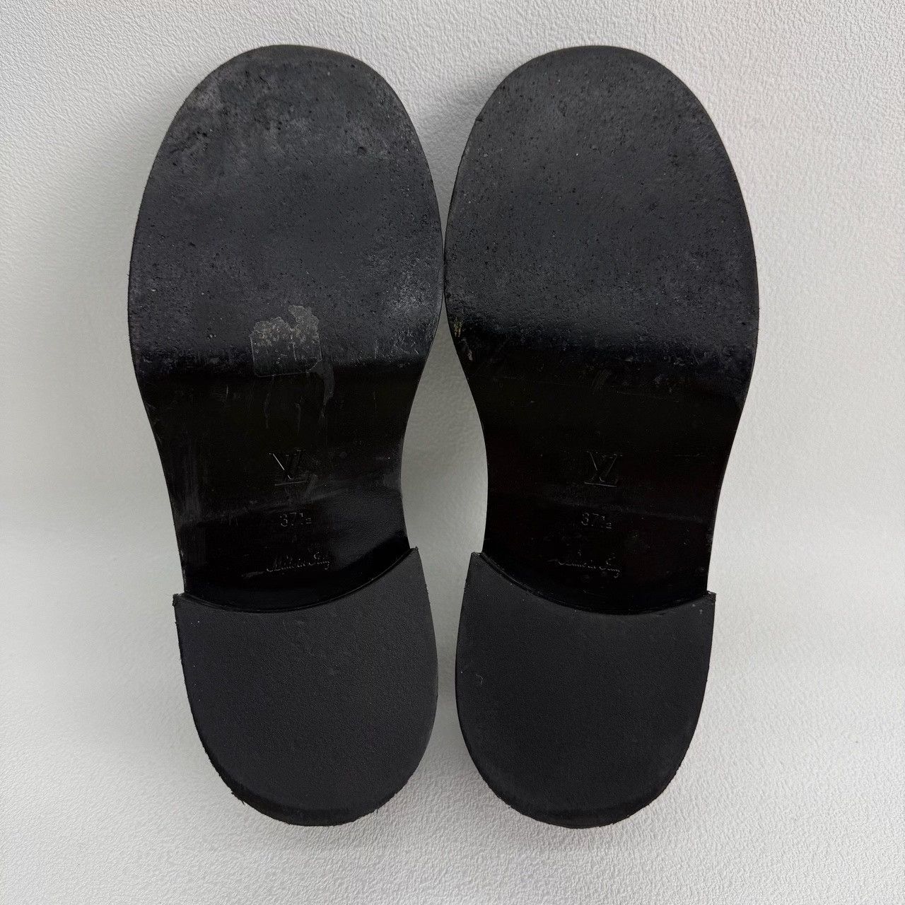 Louis Vuitton Louis Vuitton Casual Black Lowtop Sneakers us_6-5 Women Size US 6.5 / IT 36.5 - 5 Thumbnail