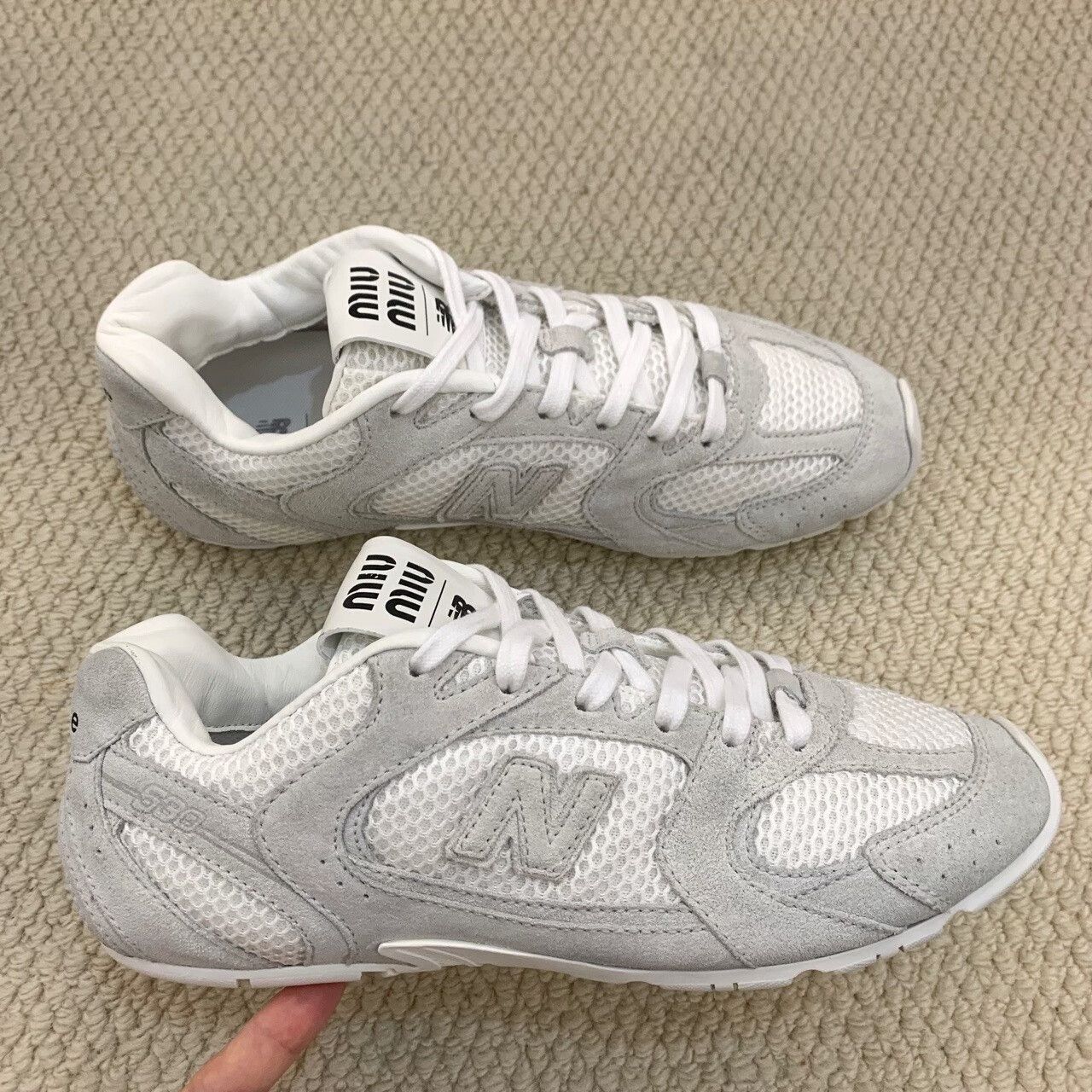 New Balance New Balance White Lowtop Sneakers us_8-5 Women Size US 8.5 / IT 38.5 - 5 Thumbnail