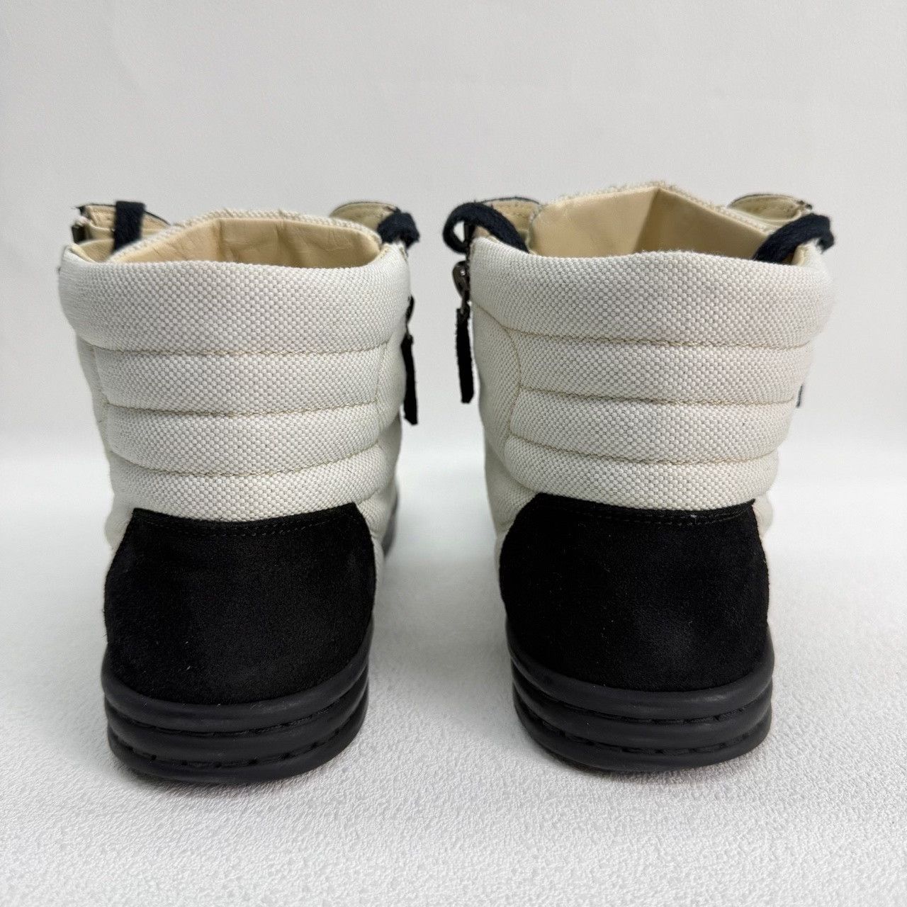 Chanel Chanel Casual Black Lowtop Sneakers us_6-5 Women Size US 6.5 / IT 36.5 - 4 Thumbnail
