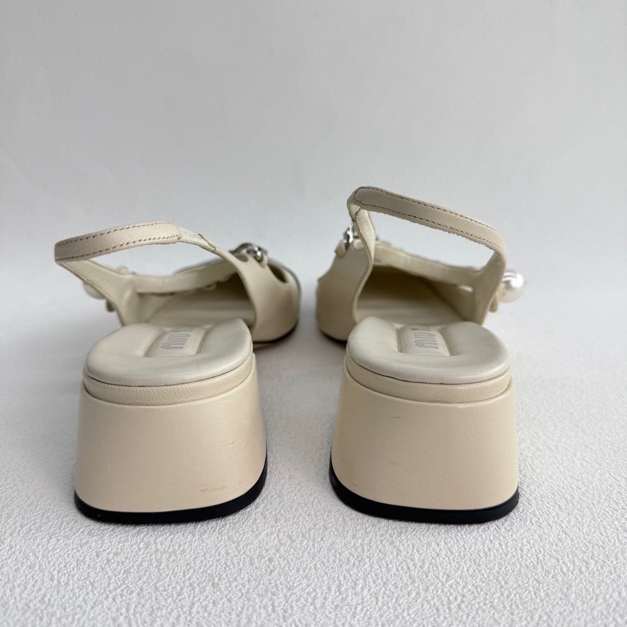 Miu Miu Miu Miu Leather Black Sandals us_6 Women Size US 6 / IT 36 - 4 Thumbnail