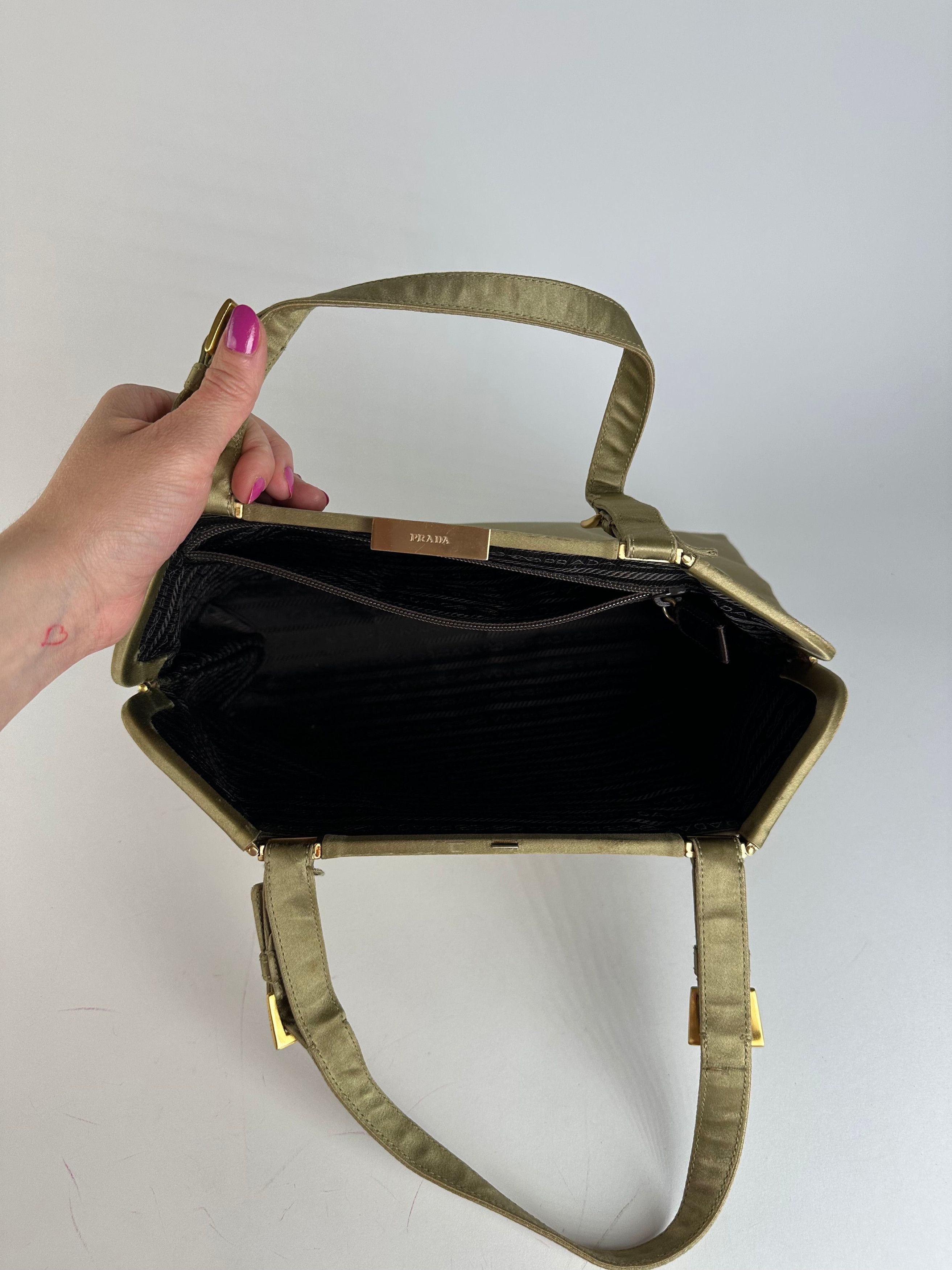 Prada Vintage Flap Handbag Green Gold Size ONE SIZE - 9 Thumbnail