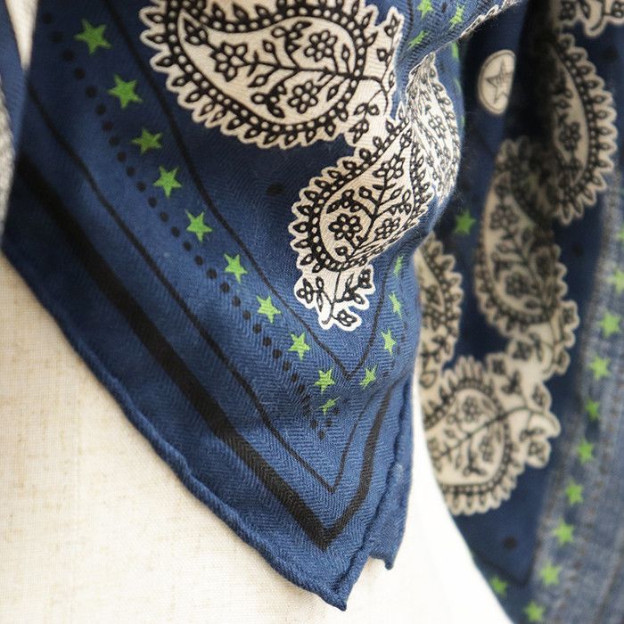 Hermes Hermes Hermes Carre Geant 140 Zouaves et Dragons Cashmere Silk Scarf Textile Scarf DUTY FREE for USA Size ONE SIZE - 9 Thumbnail