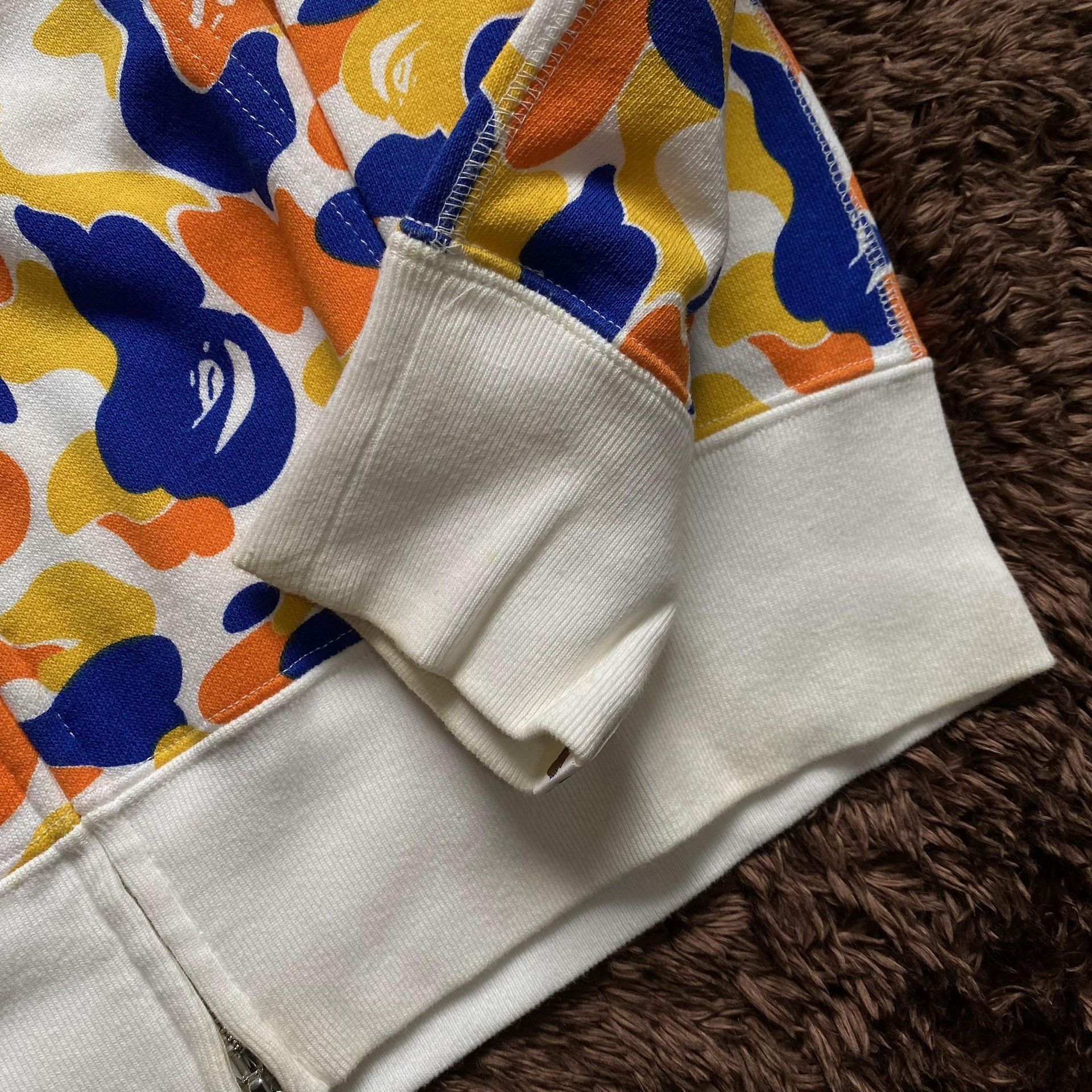 Bape Bape Shark Hoodie s Men Size US S / EU 44-46 / 1 - 3 Thumbnail