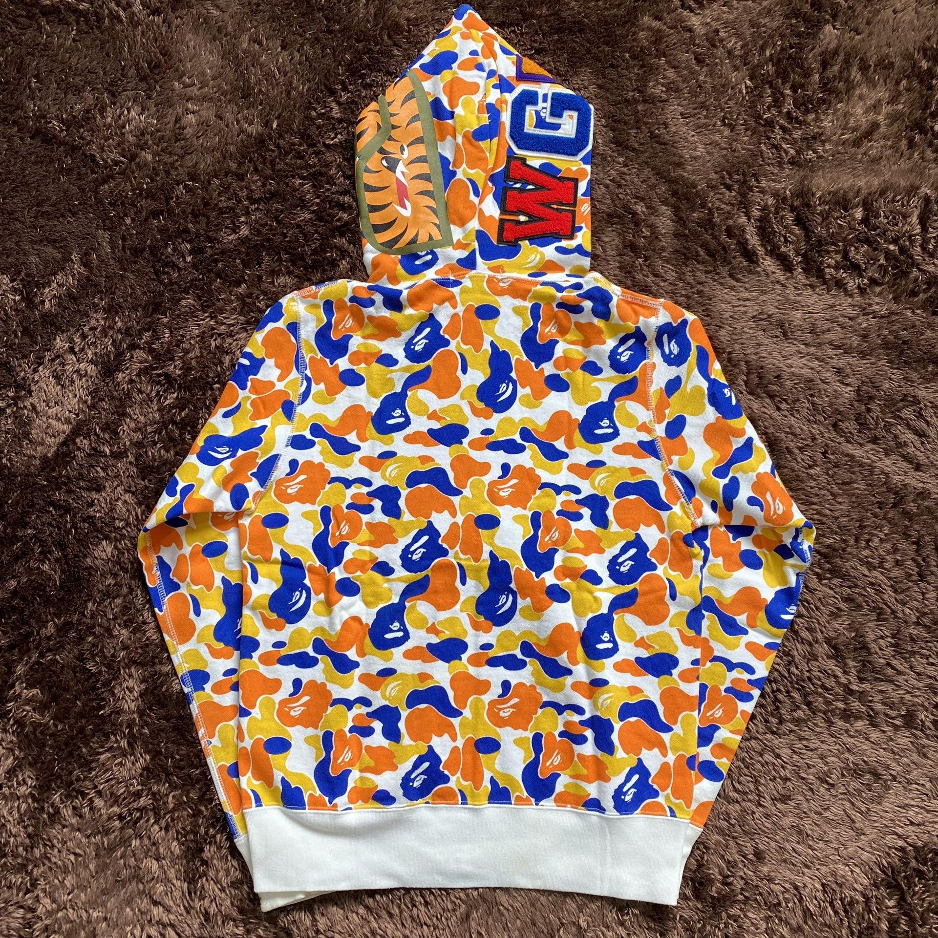 Bape Bape Shark Hoodie s Men Size US S / EU 44-46 / 1 - 6 Thumbnail