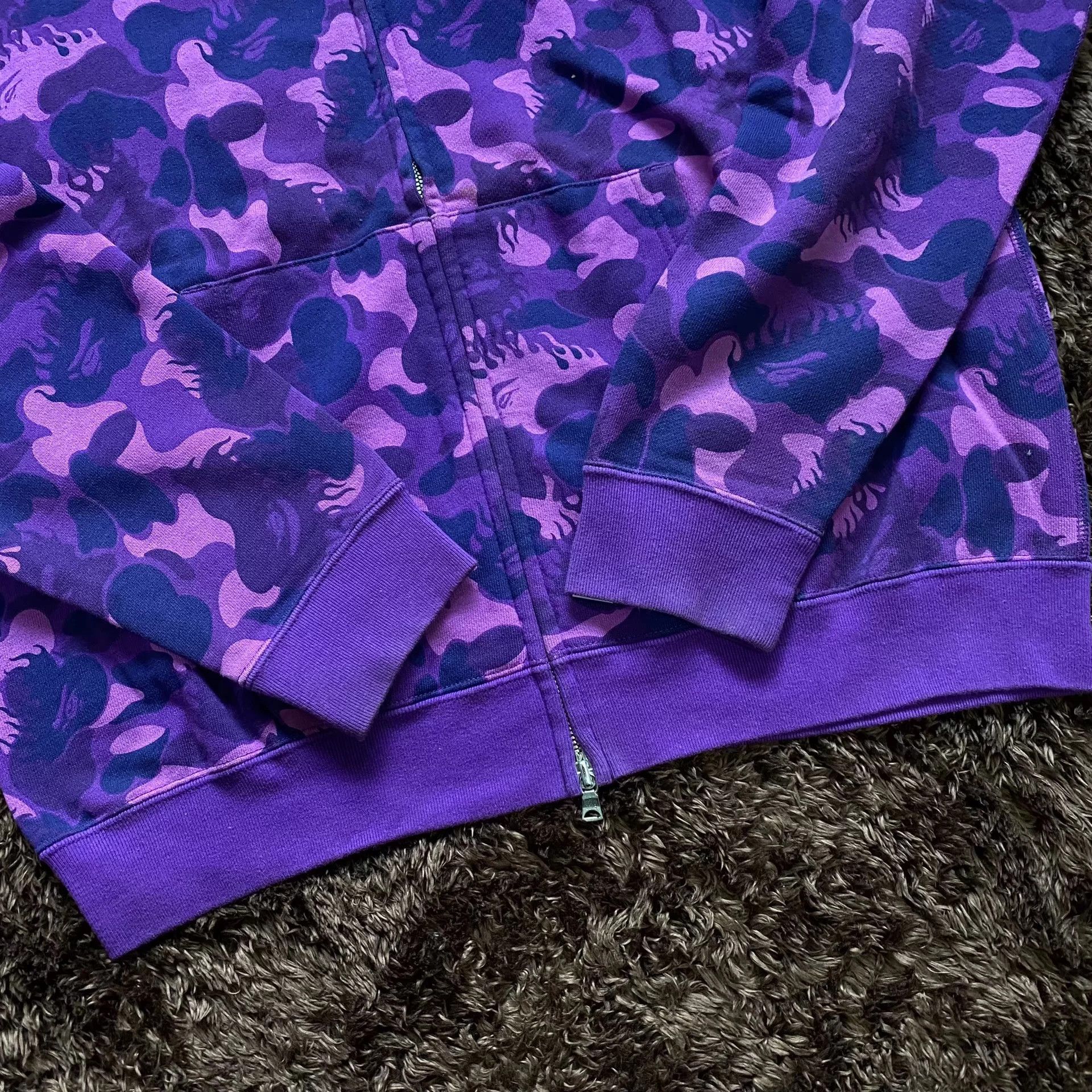Bape Bape Camo Purple Hoodie m Men Size US M / EU 48-50 / 2 - 3 Thumbnail