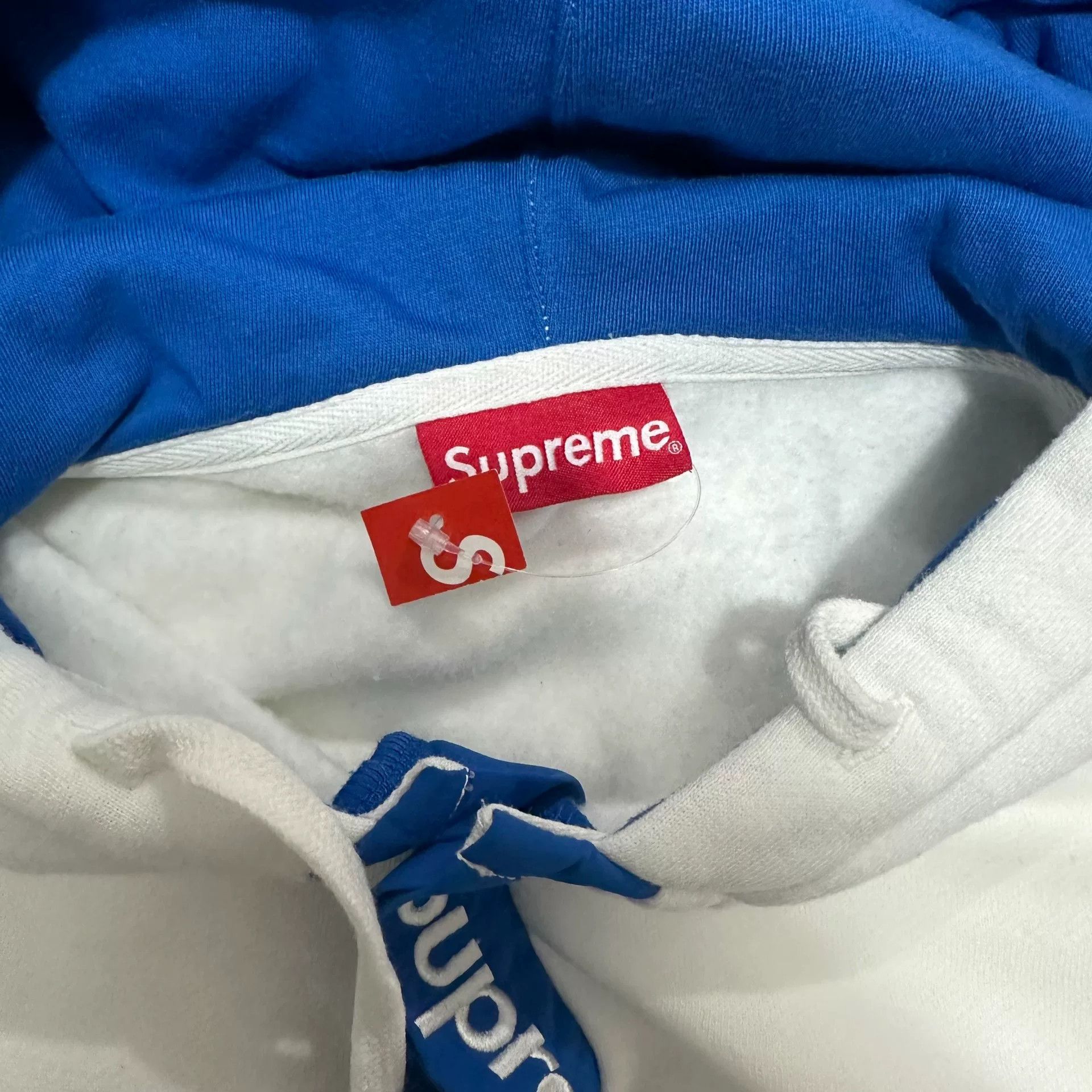 Supreme Supreme Blue Hoodie l Men Size US L / EU 52-54 / 3 - 6 Thumbnail