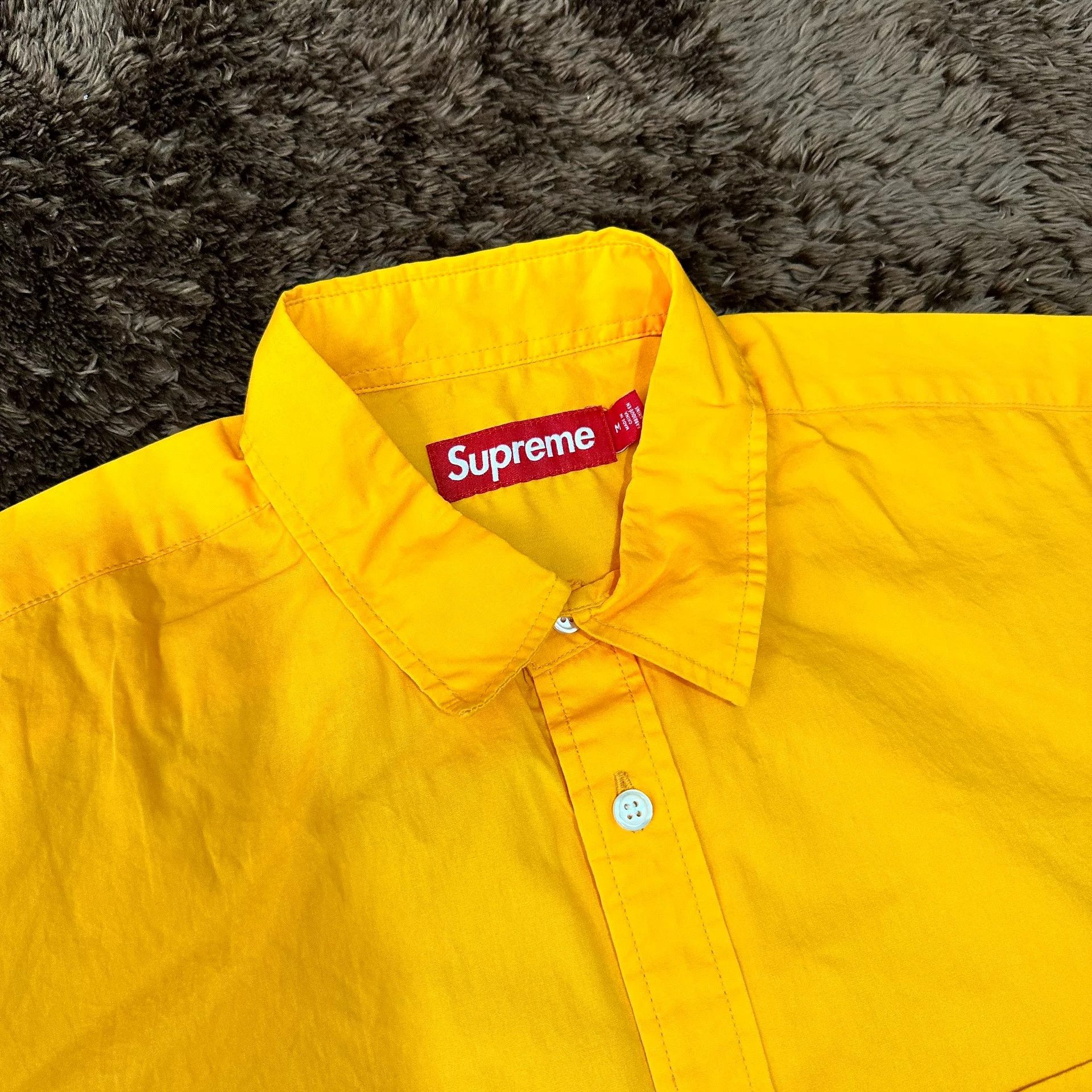 Supreme Supreme Shirt l Men Size US L / EU 52-54 / 3 - 6 Thumbnail