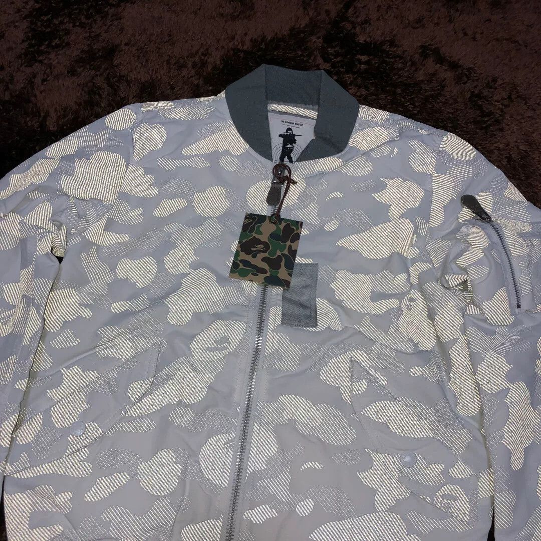 Bape Bape Reflective Light Jacket s Men Size US S / EU 44-46 / 1 - 4 Thumbnail