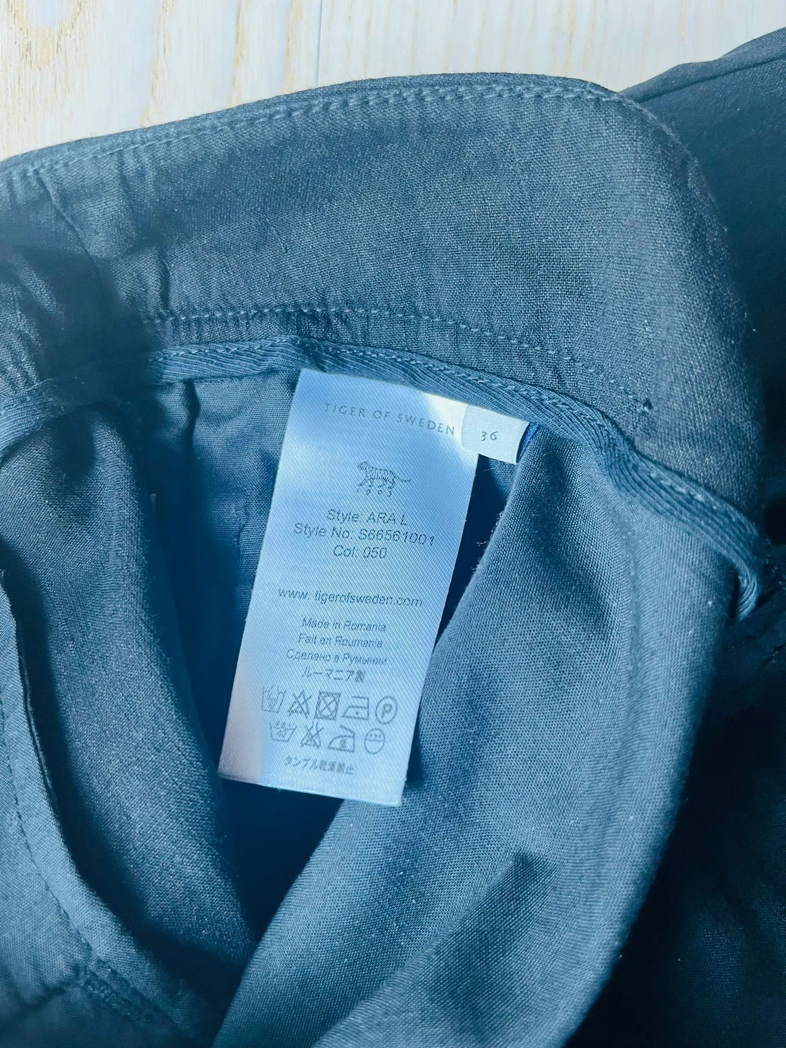 Tiger of Sweden Tiger of Sweden Ara L Pants Size 26" / US 2 / IT 38 - 4 Thumbnail