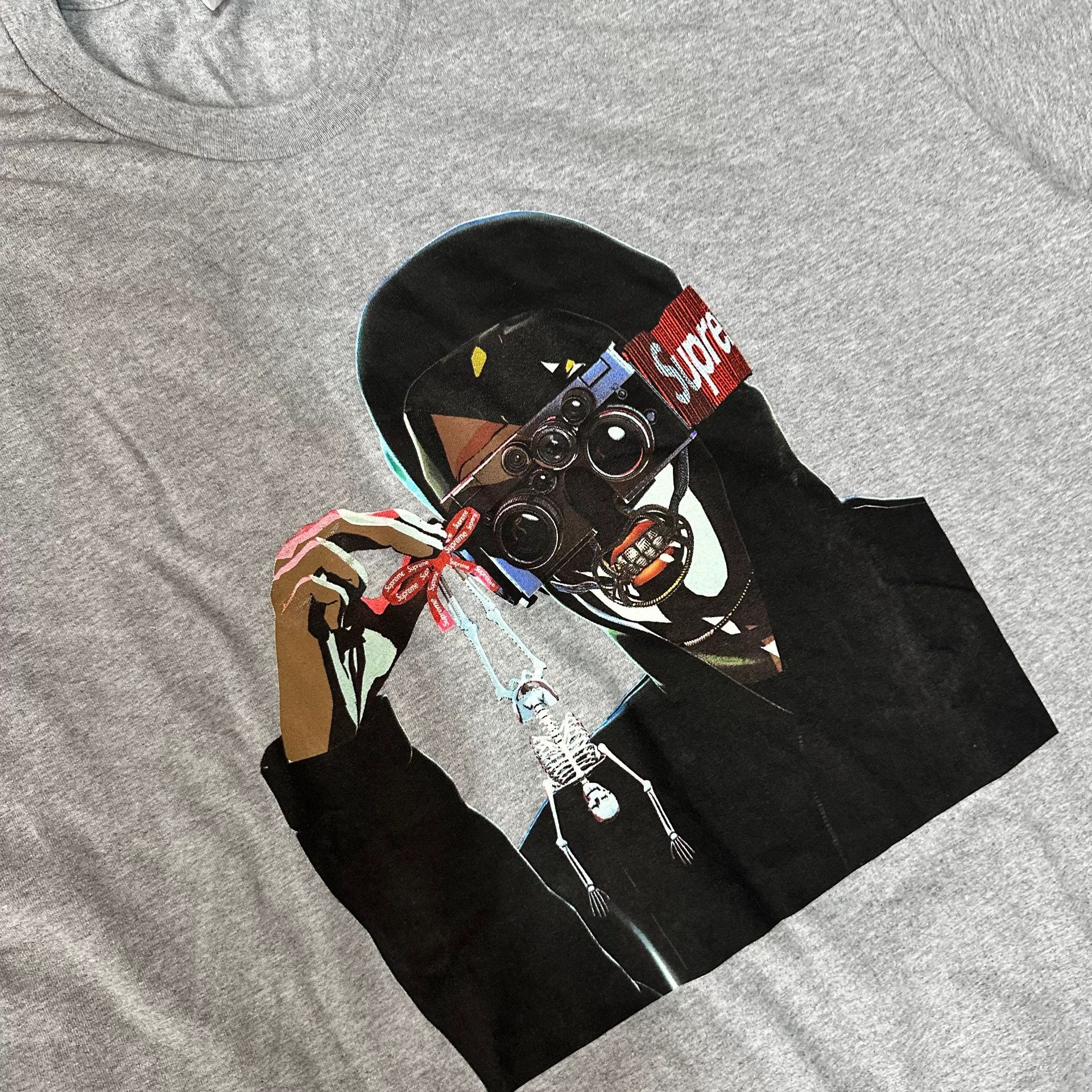 Supreme Supreme Gray T-Shirt xl Men Size US XL / EU 56 / 4 - 2 Thumbnail