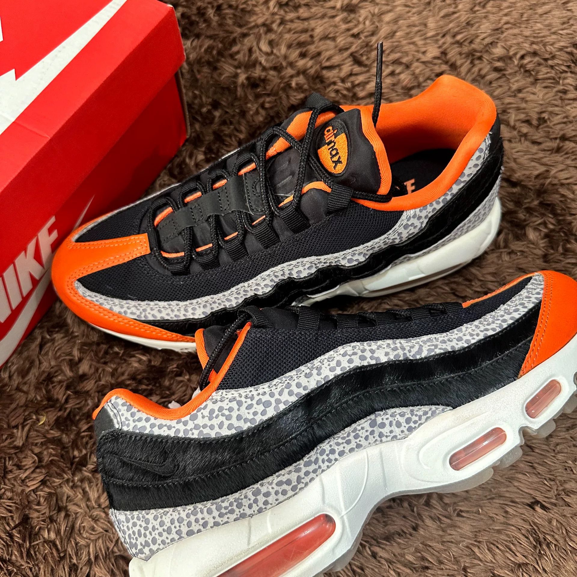 Nike Nike MAX 95 Lowtop Sneakers 9.5 Men Size US 9.5 / EU 42-43 - 2 Thumbnail