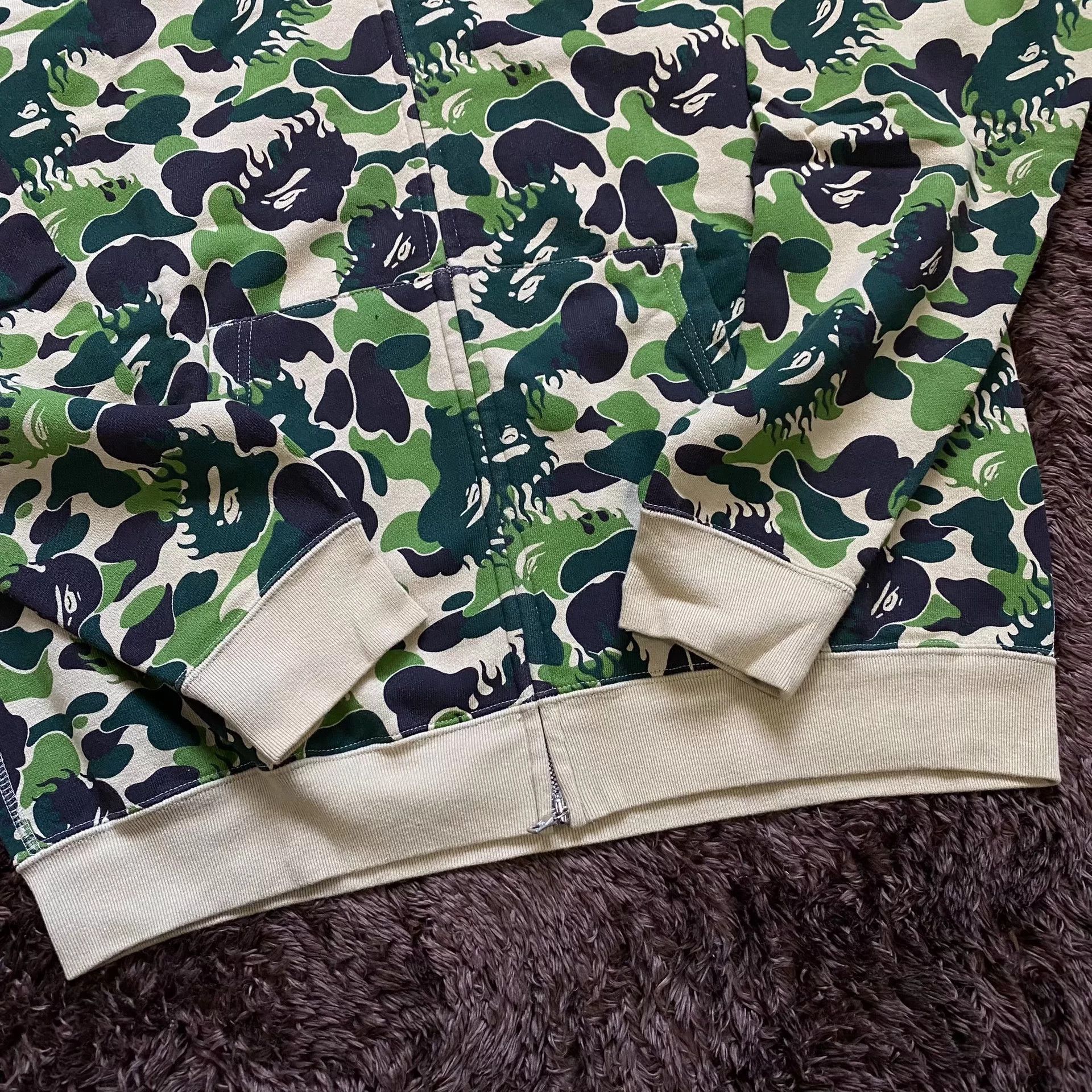Bape Bape Camo Green Hoodie m Men Size US M / EU 48-50 / 2 - 3 Thumbnail