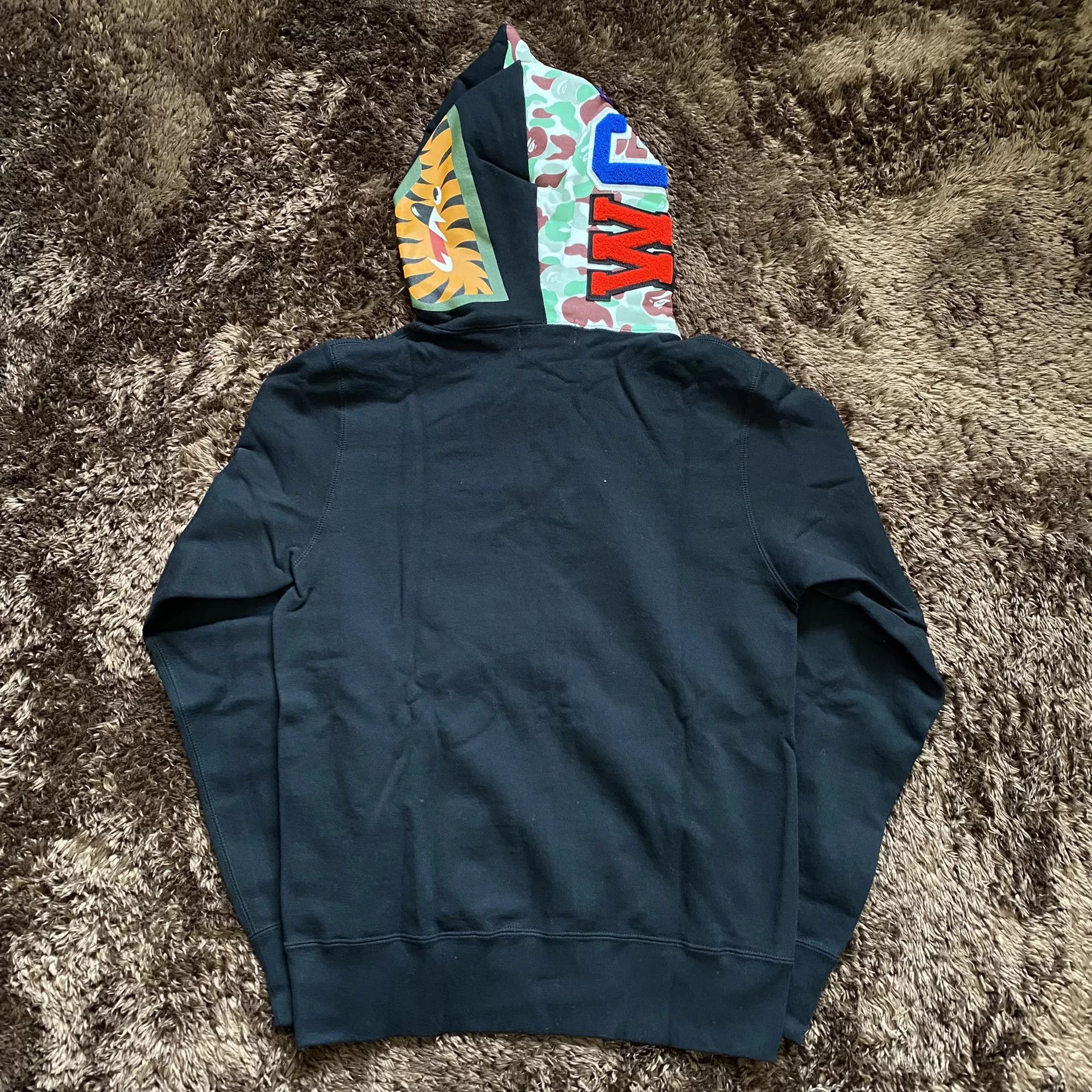 Bape Bape Shark Hoodie m Men Size US M / EU 48-50 / 2 - 4 Thumbnail