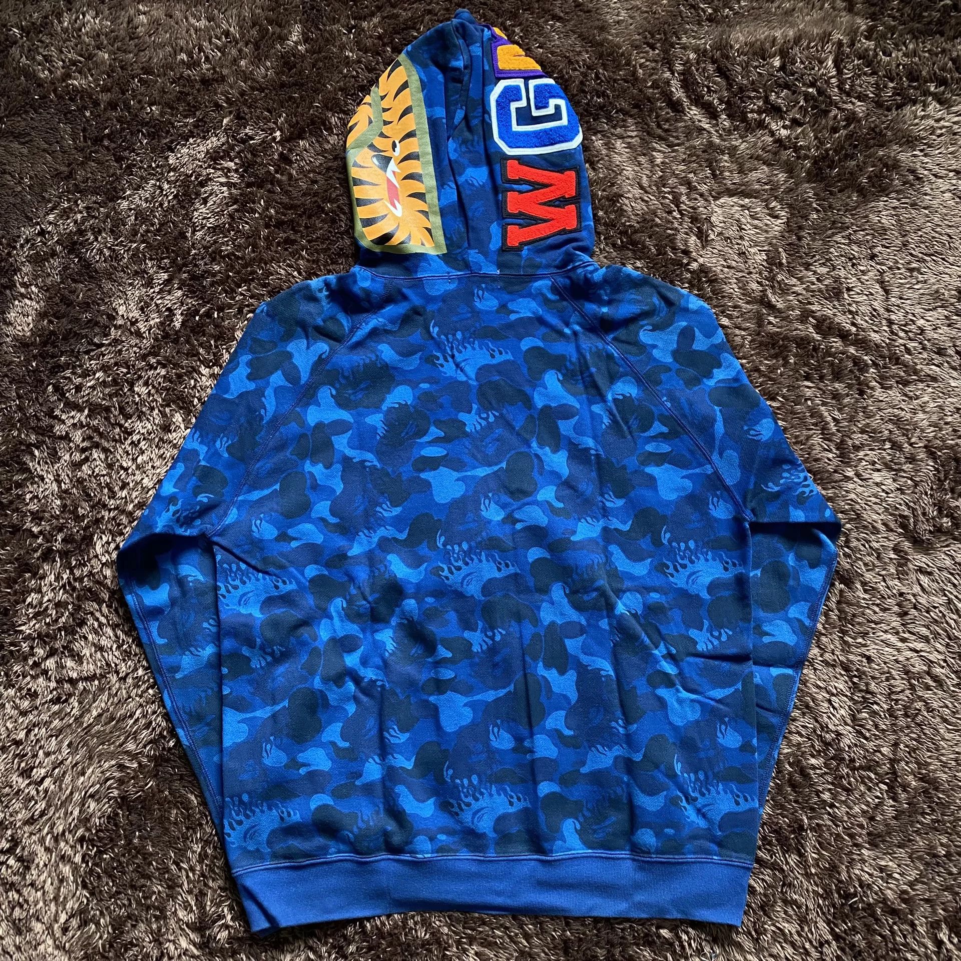 Bape Bape Shark Blue Hoodie m Men Size US M / EU 48-50 / 2 - 7 Thumbnail