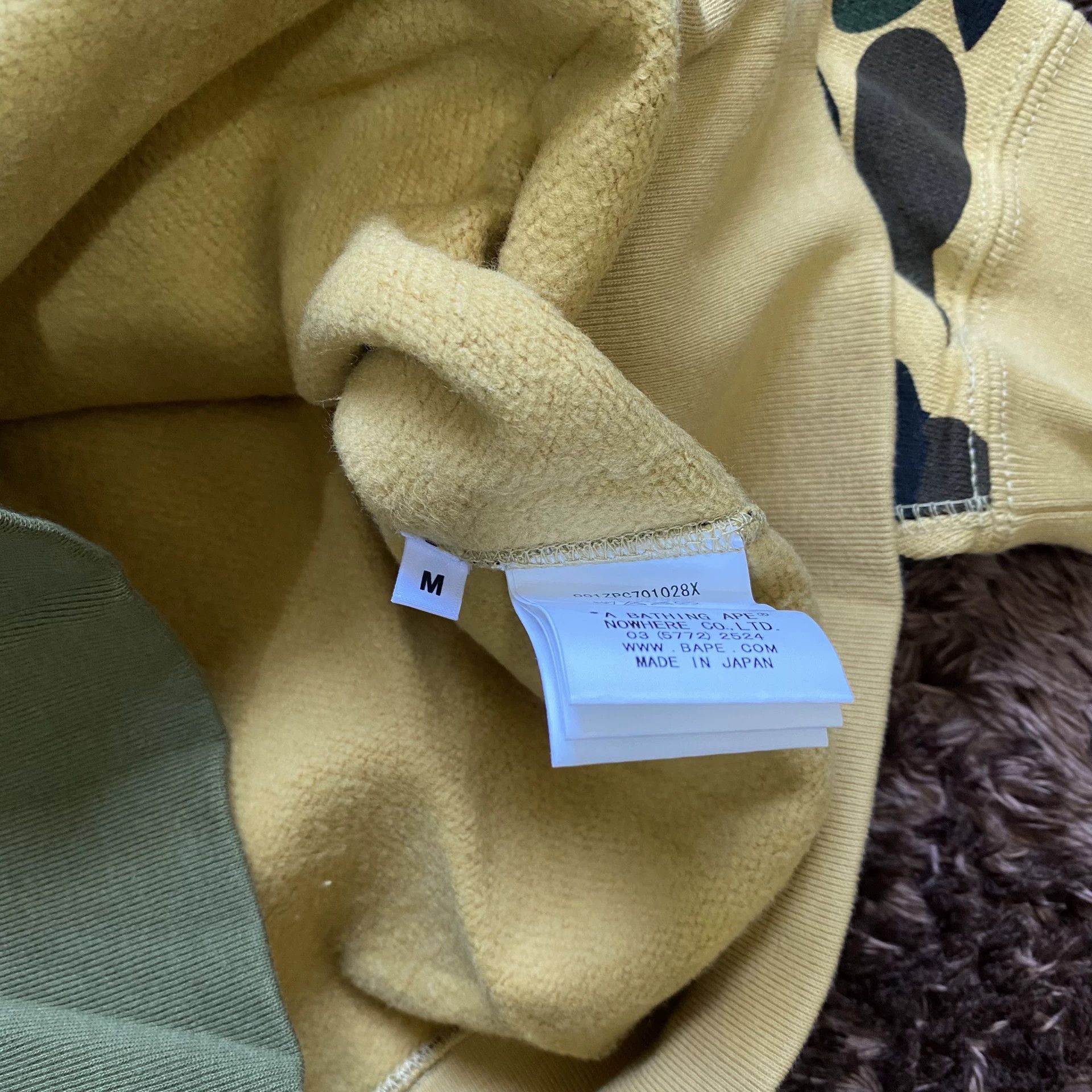 Bape Bape Shark Hoodie m Men Size US M / EU 48-50 / 2 - 3 Thumbnail