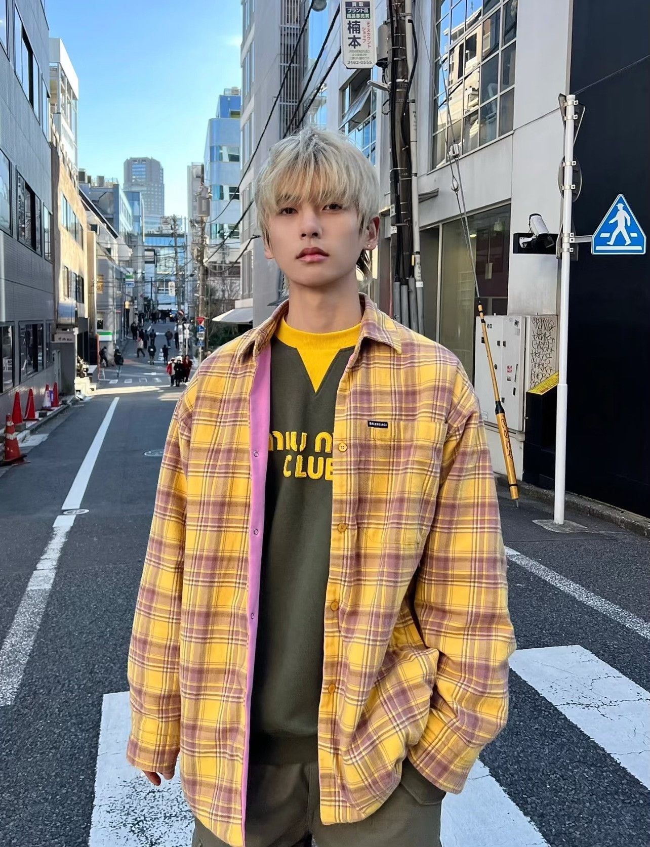 Balenciaga Balenciaga Shirt xs Men Size US XS / EU 42 / 0 - 5 Thumbnail