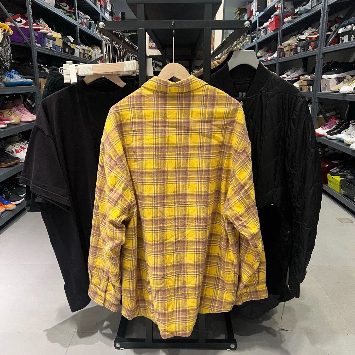Balenciaga Balenciaga Shirt xs Men Size US XS / EU 42 / 0 - 2 Thumbnail