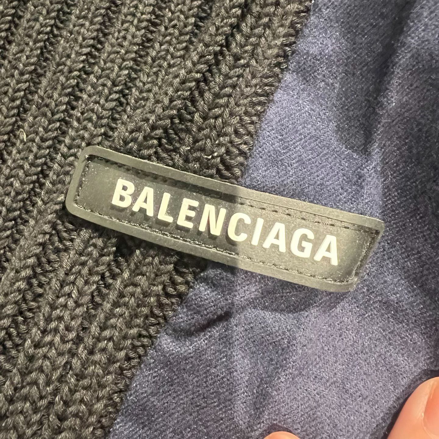 Balenciaga Balenciaga Sweater xs Men Size US XS / EU 42 / 0 - 5 Thumbnail