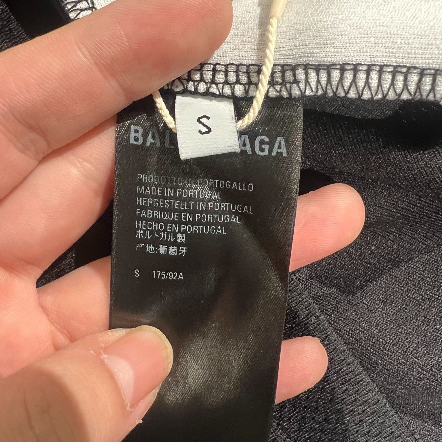 Balenciaga Balenciaga Black T-Shirt s Men Size US S / EU 44-46 / 1 - 8 Thumbnail