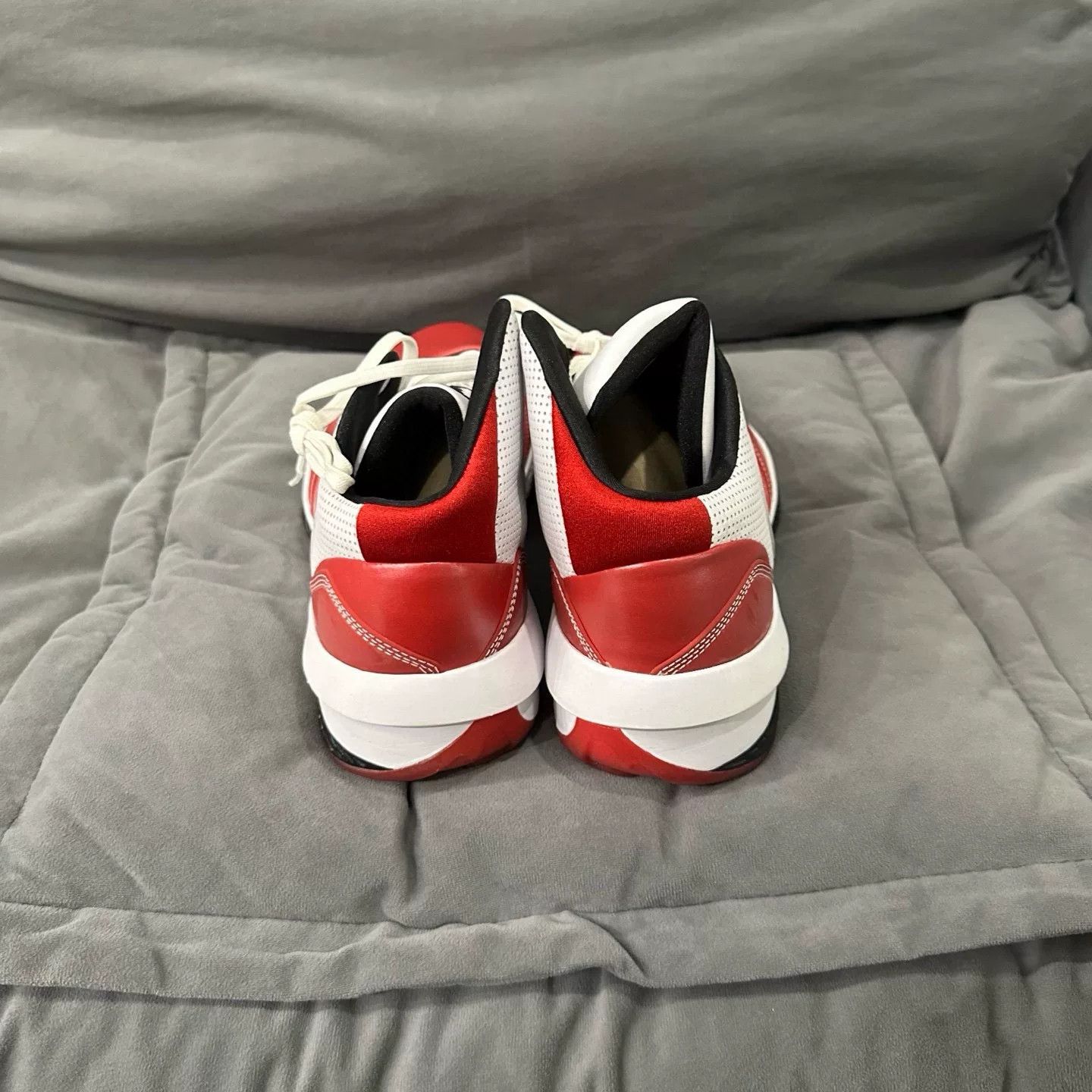 Nike Nike Red Lowtop Sneakers 12 Men Size US 12 / EU 45 - 9 Thumbnail