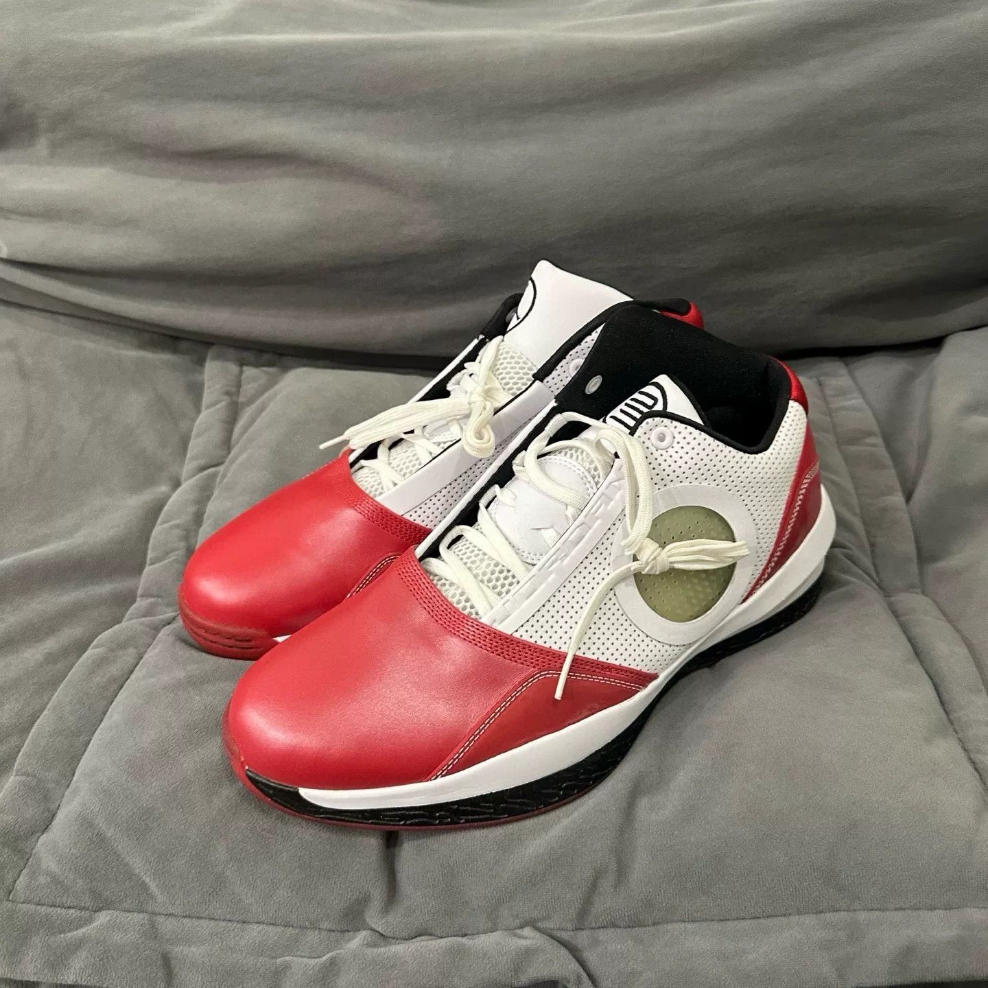 Nike Nike Red Lowtop Sneakers 12 Men Size US 12 / EU 45 - 6 Thumbnail