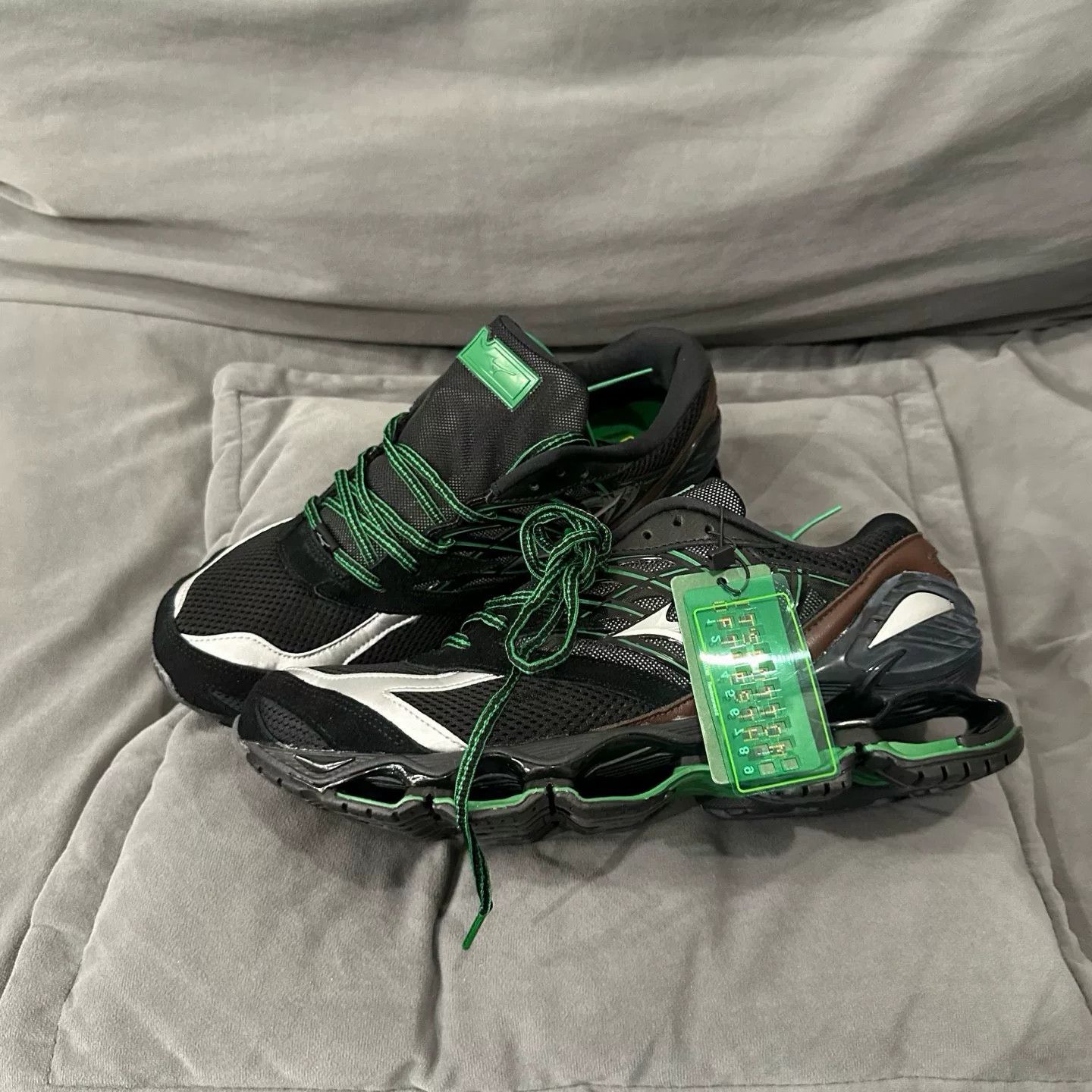 Mizuno Mizuno Green Lowtop Sneakers 12 Men Size US 12 / EU 45 - 8 Thumbnail
