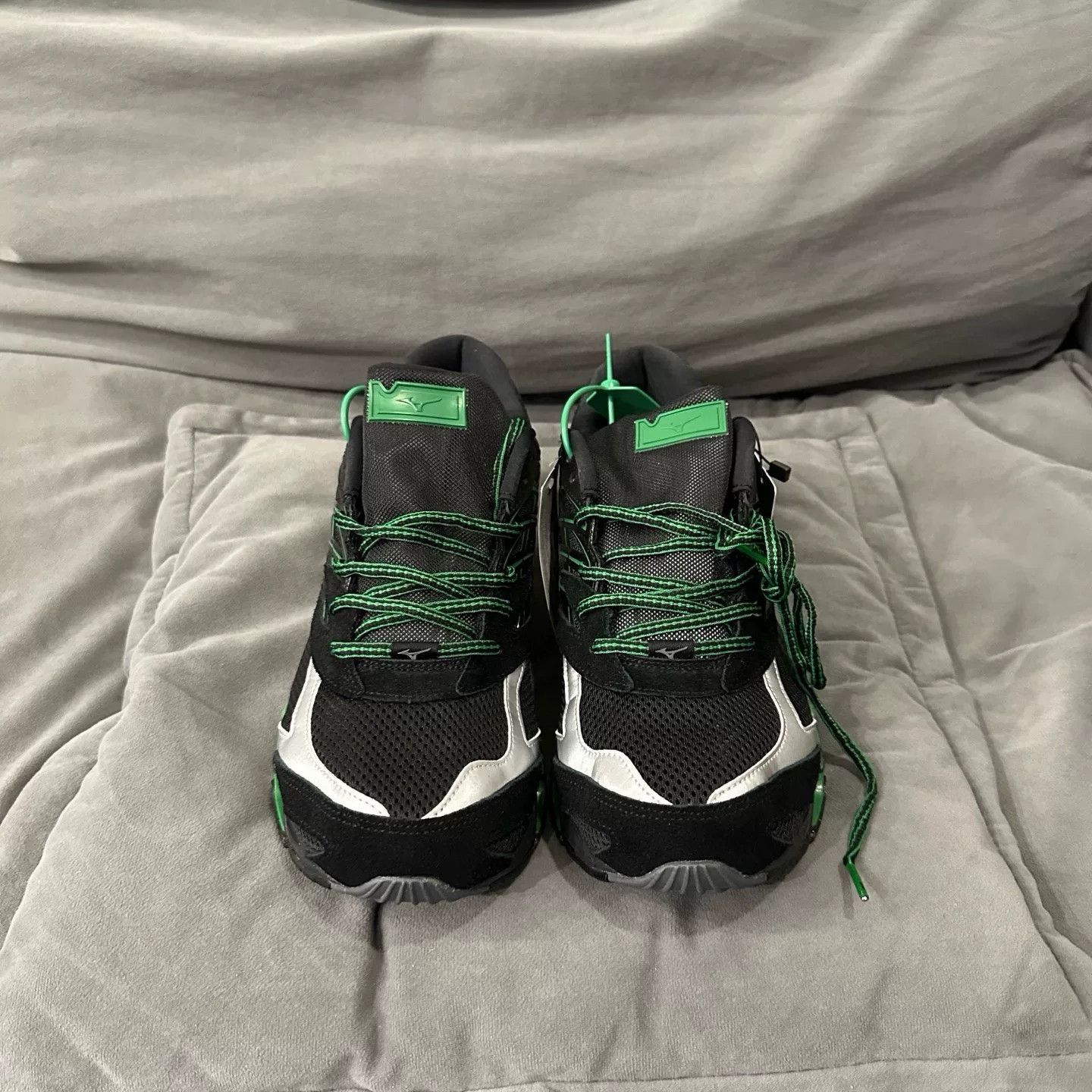 Mizuno Mizuno Green Lowtop Sneakers 12 Men Size US 12 / EU 45 - 9 Thumbnail