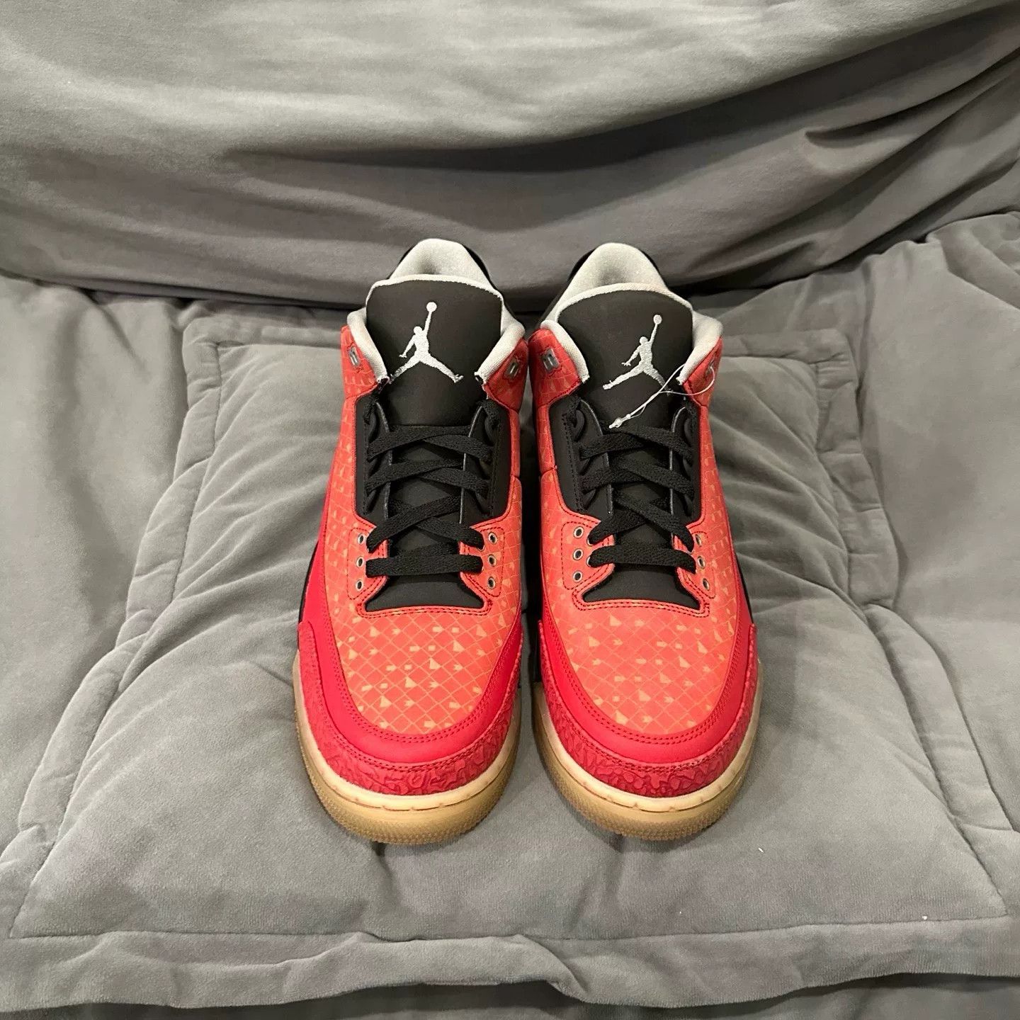 Nike Nike Red Lowtop Sneakers 13 Men Size US 13 / EU 46 - 9 Thumbnail