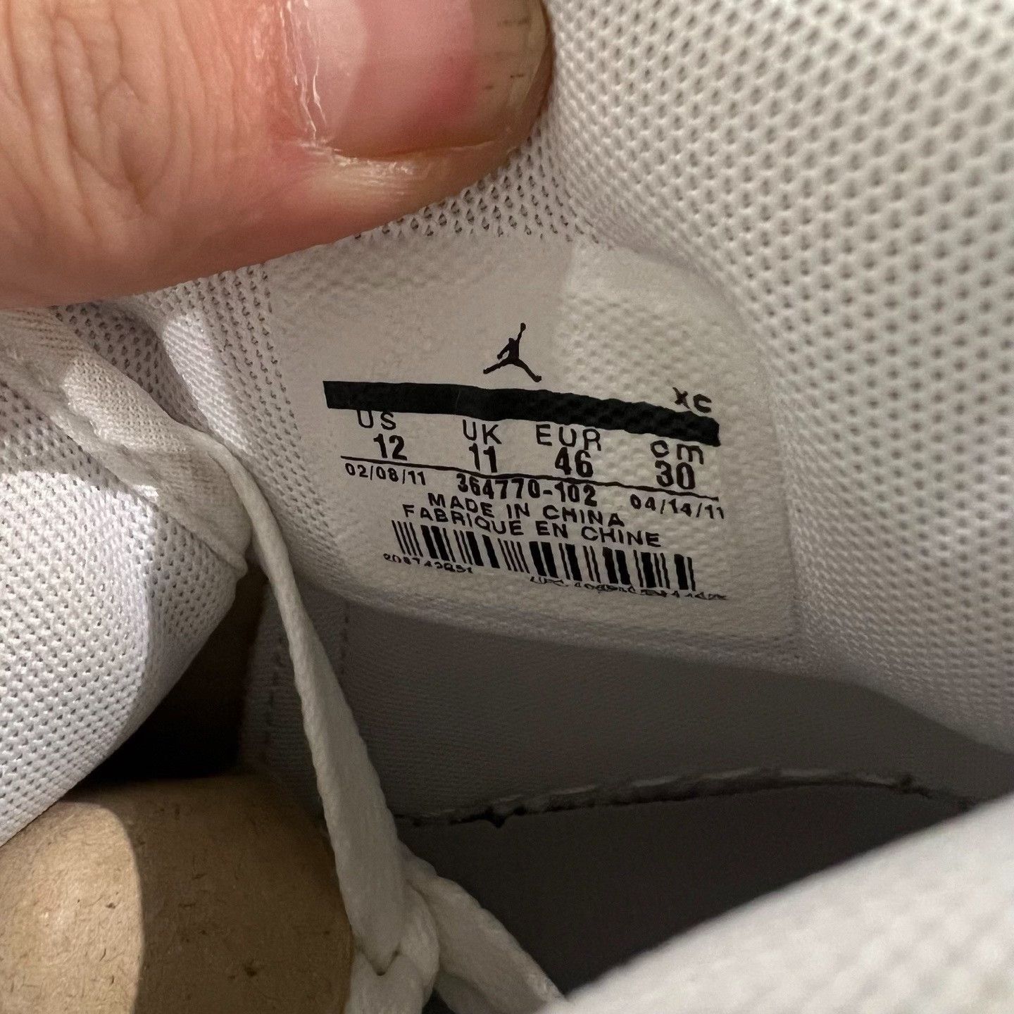 Nike Nike White Lowtop Sneakers 12 Men Size US 12 / EU 45 - 6 Thumbnail