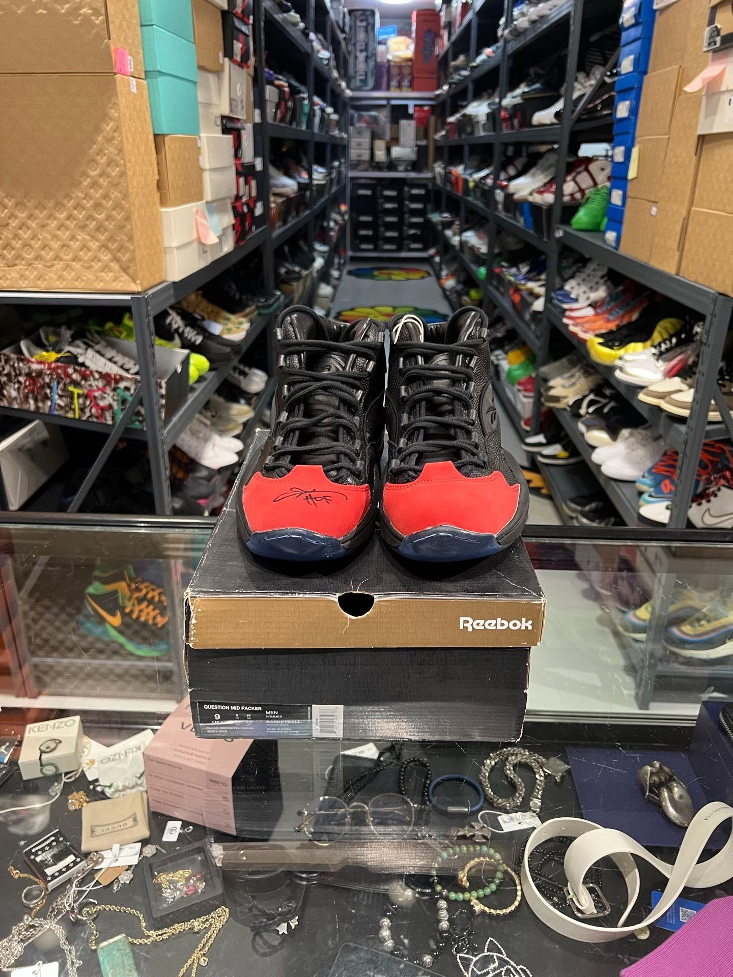 Reebok Reebok Lowtop Sneakers 9.5 Men Size US 9.5 / EU 42-43 - 2 Thumbnail
