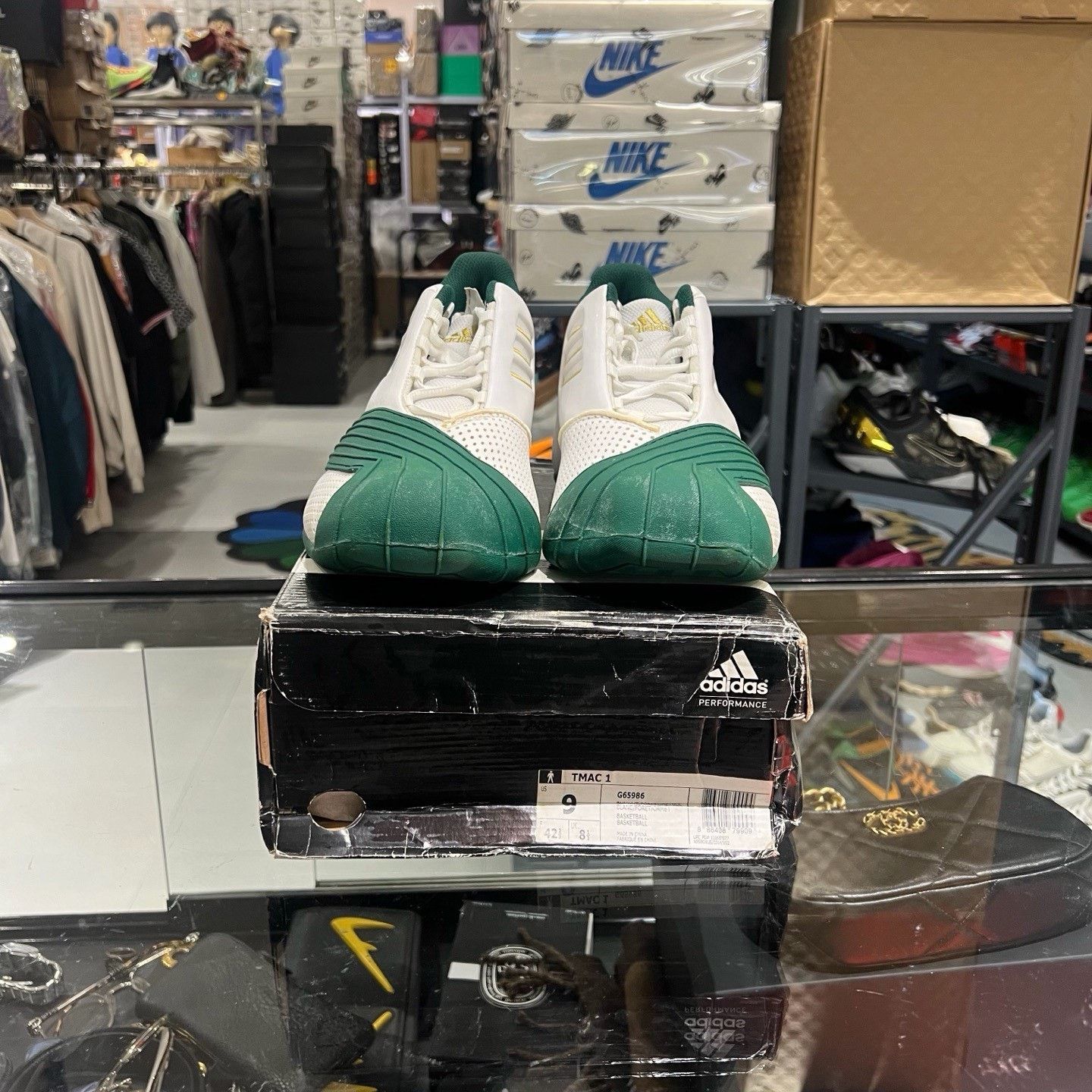 Adidas Adidas Lowtop Sneakers 9.5 Men Size US 9.5 / EU 42-43 - 2 Thumbnail
