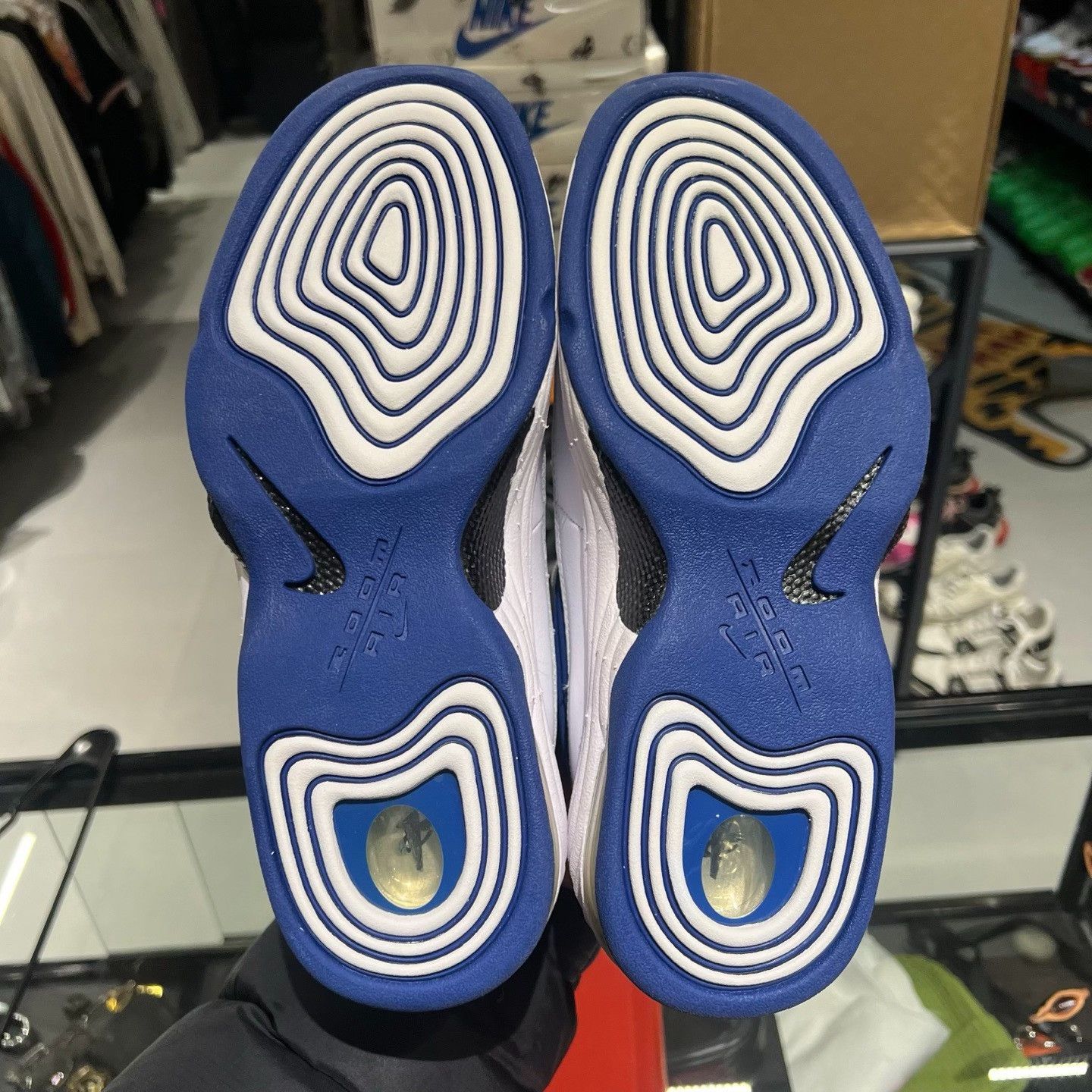 Nike Nike Lowtop Sneakers 9.5 Men Size US 9.5 / EU 42-43 - 4 Thumbnail