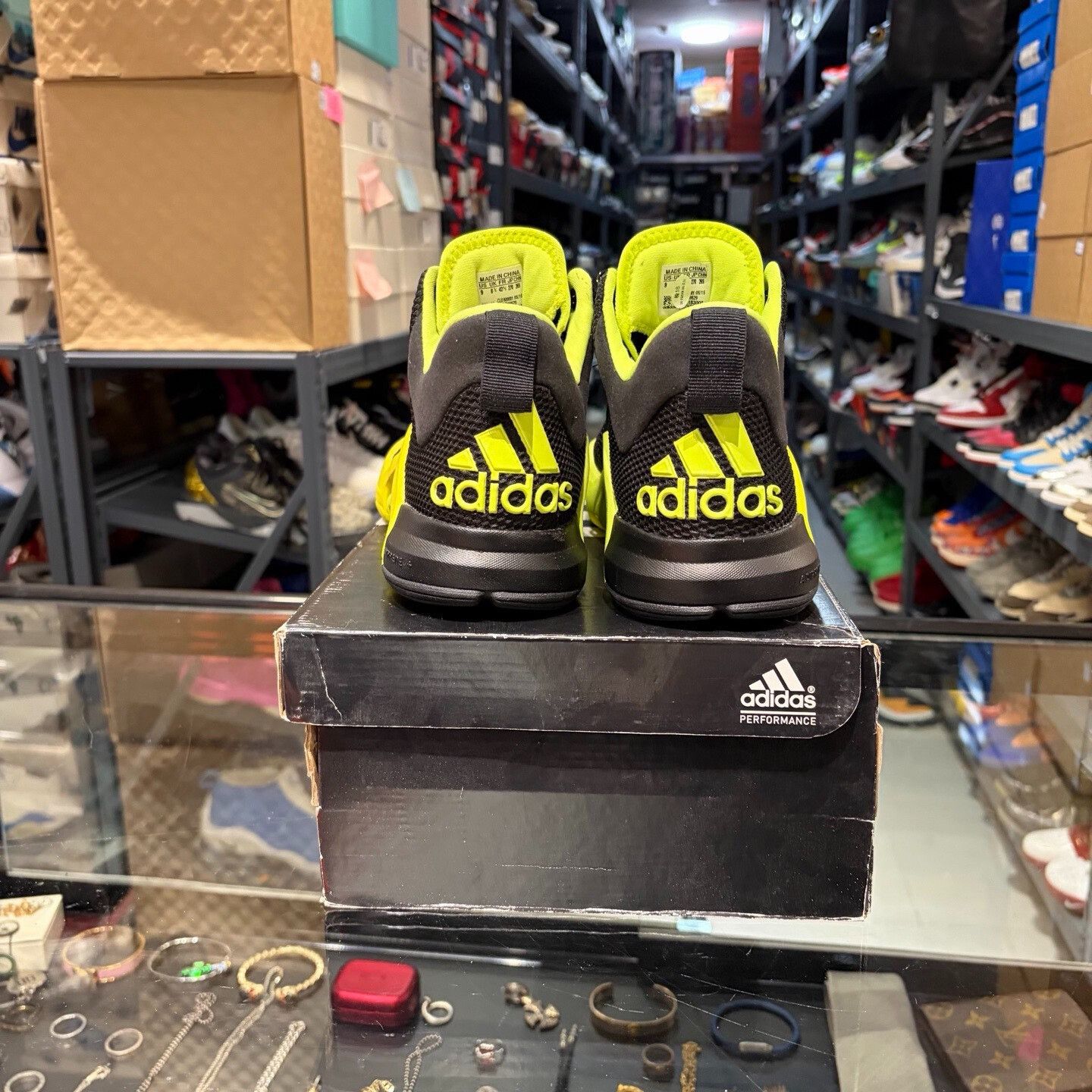 Adidas Adidas Green Lowtop Sneakers 9.5 Men Size US 9.5 / EU 42-43 - 3 Thumbnail