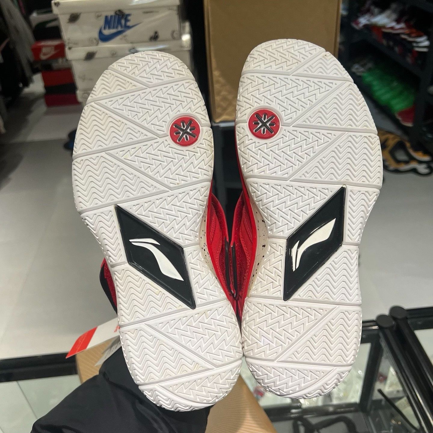 Li-Ning Li-Ning Lowtop Sneakers 9.5 Men Size US 9.5 / EU 42-43 - 4 Thumbnail
