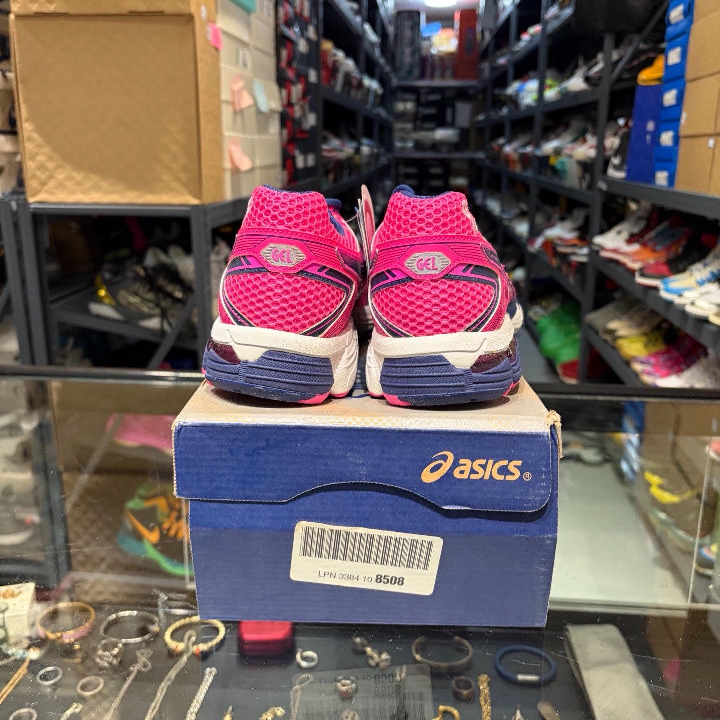 Asics Asics Pink Lowtop Sneakers 9.5 Men Size US 9.5 / EU 42-43 - 3 Thumbnail