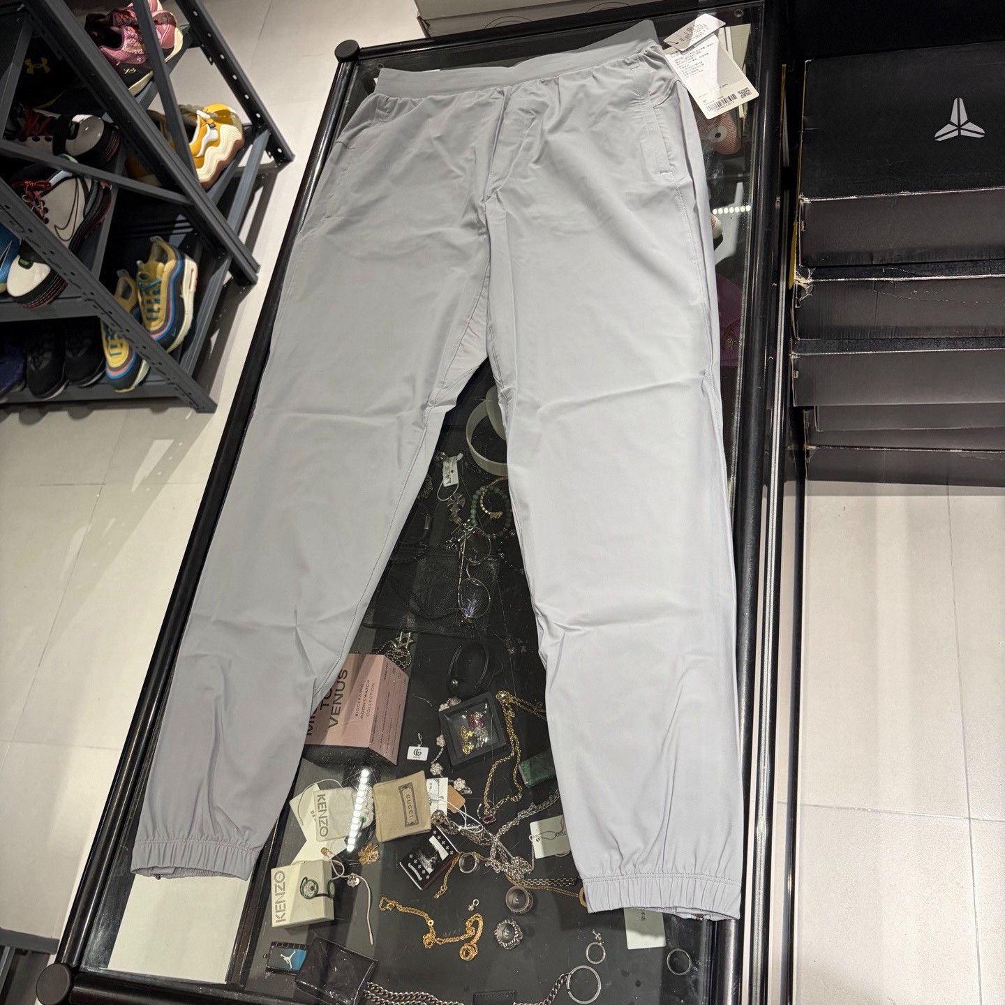 Lululemon Lululemon Sweatpants 32 Men Size US 32 / EU 48 - 3 Thumbnail