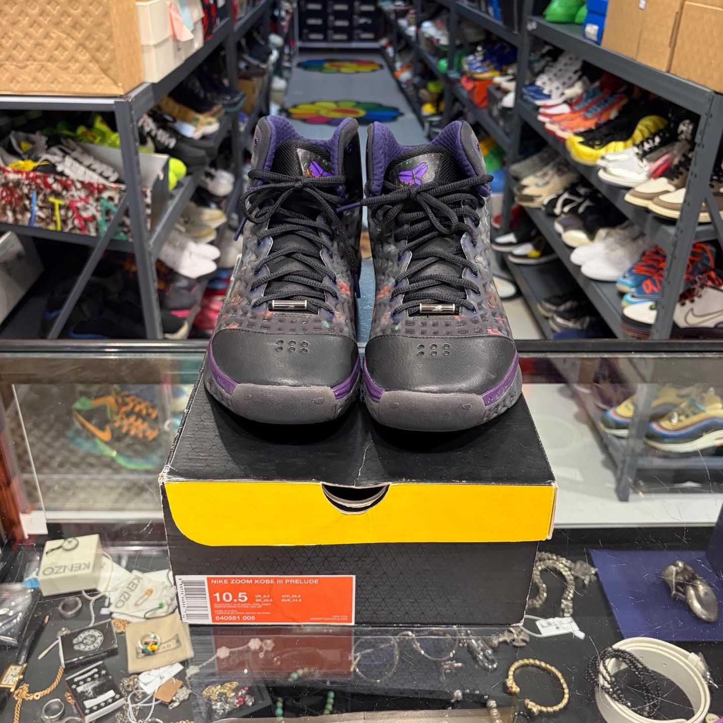 Nike Nike Purple Lowtop Sneakers 11 Men Size US 11 / EU 44 - 2 Thumbnail