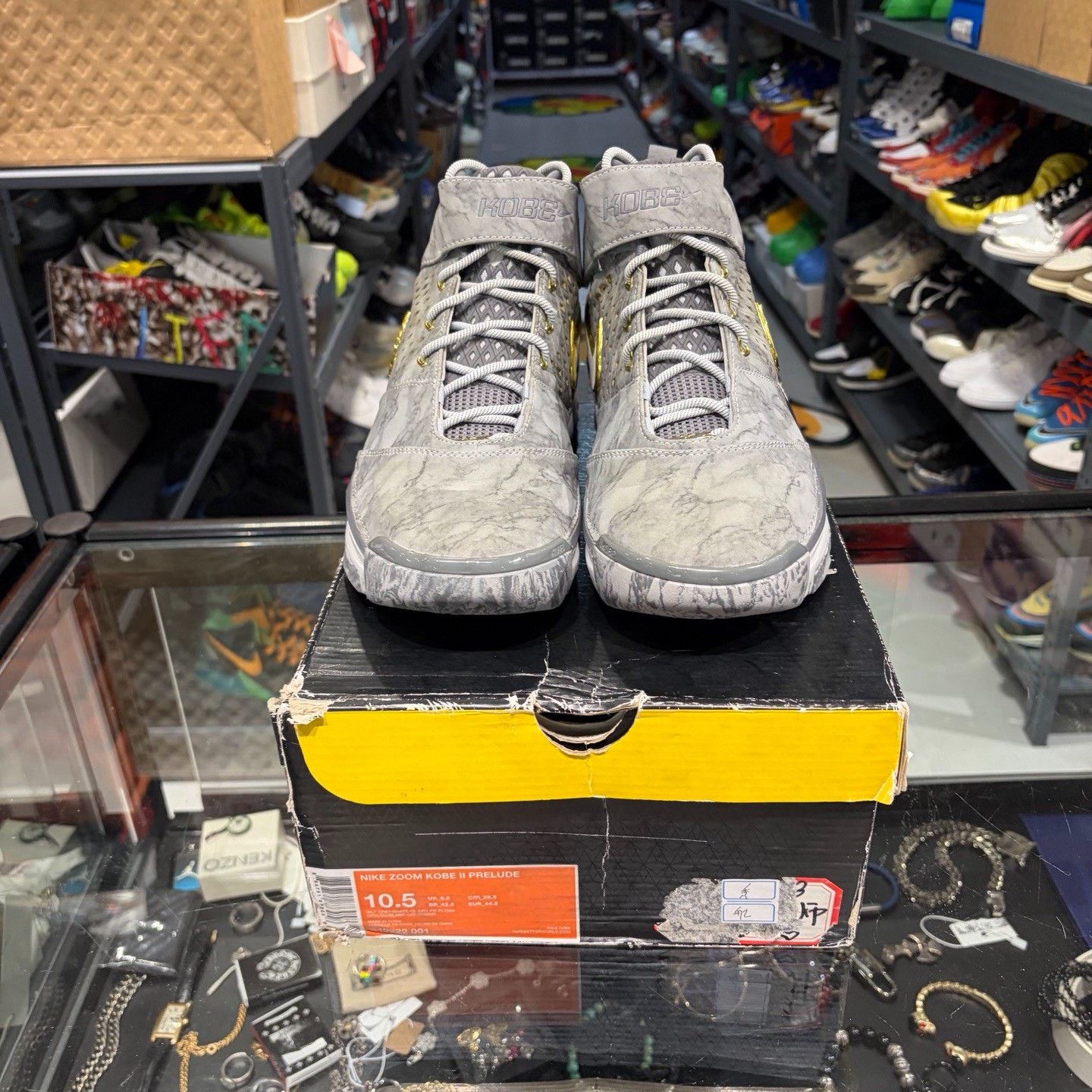 Nike Nike Gray Lowtop Sneakers 11 Men Size US 11 / EU 44 - 2 Thumbnail