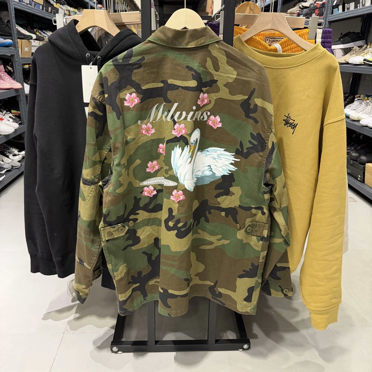 Supreme Supreme Light Jacket xl Men Size US XL / EU 56 / 4 - 2 Thumbnail