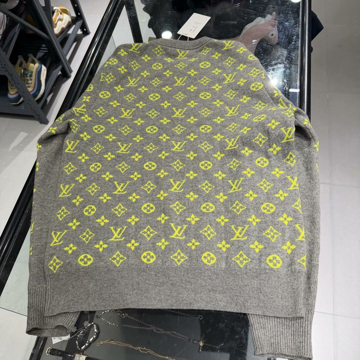 Louis Vuitton Louis Vuitton Sweater m Men Size US M / EU 48-50 / 2 - 6 Thumbnail