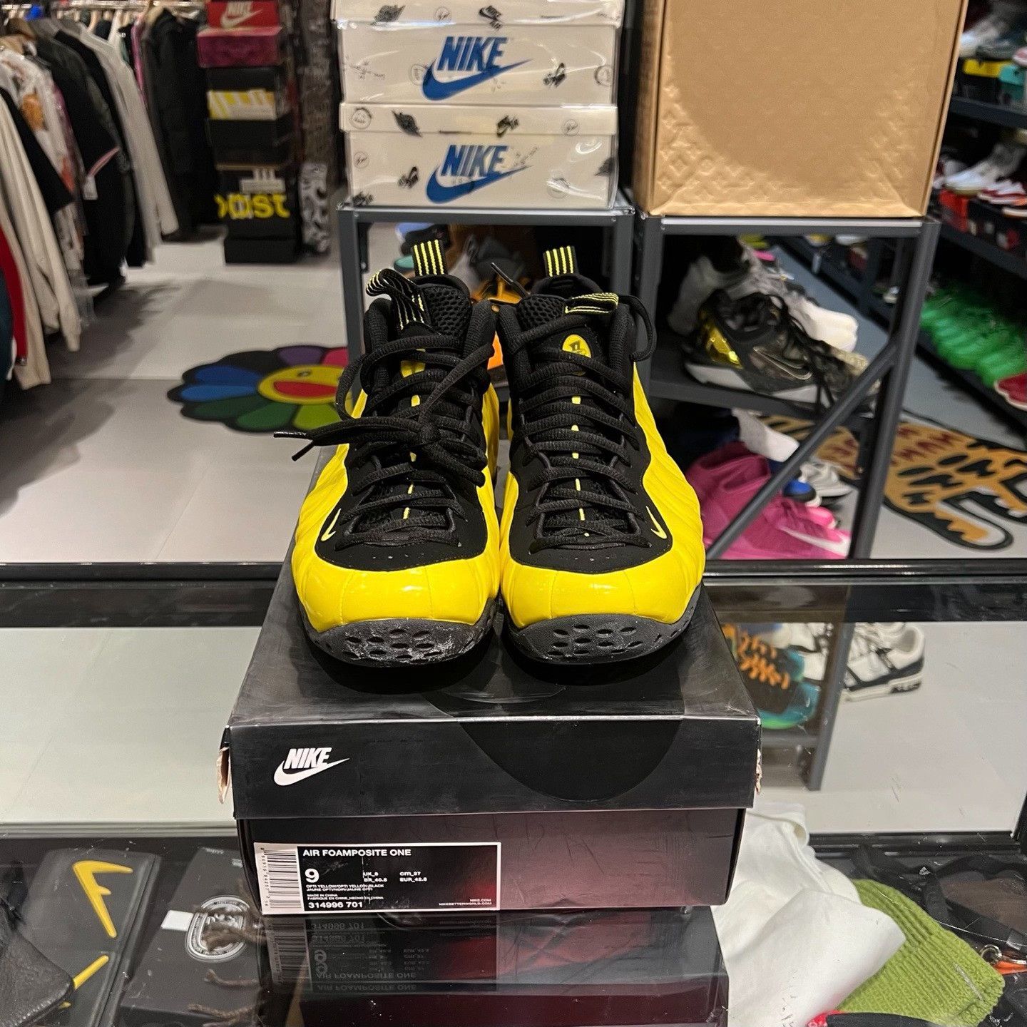 Nike Nike Lowtop Sneakers 9.5 Men Size US 9.5 / EU 42-43 - 2 Thumbnail
