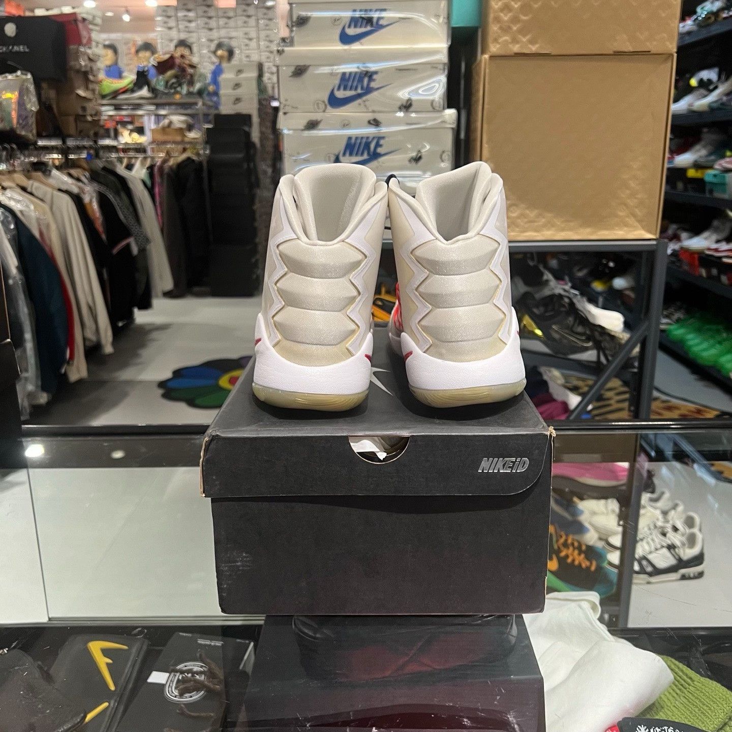 Nike Nike Lowtop Sneakers 9.5 Men Size US 9.5 / EU 42-43 - 3 Thumbnail