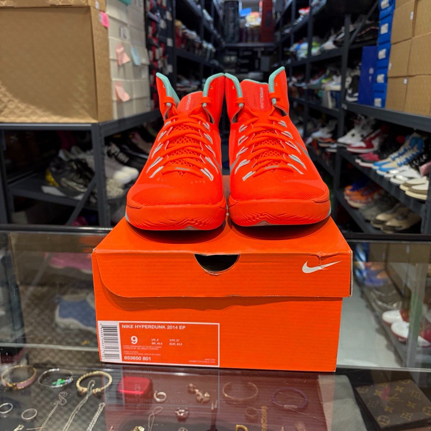Nike Nike Orange Lowtop Sneakers 9.5 Men Size US 9.5 / EU 42-43 - 2 Thumbnail