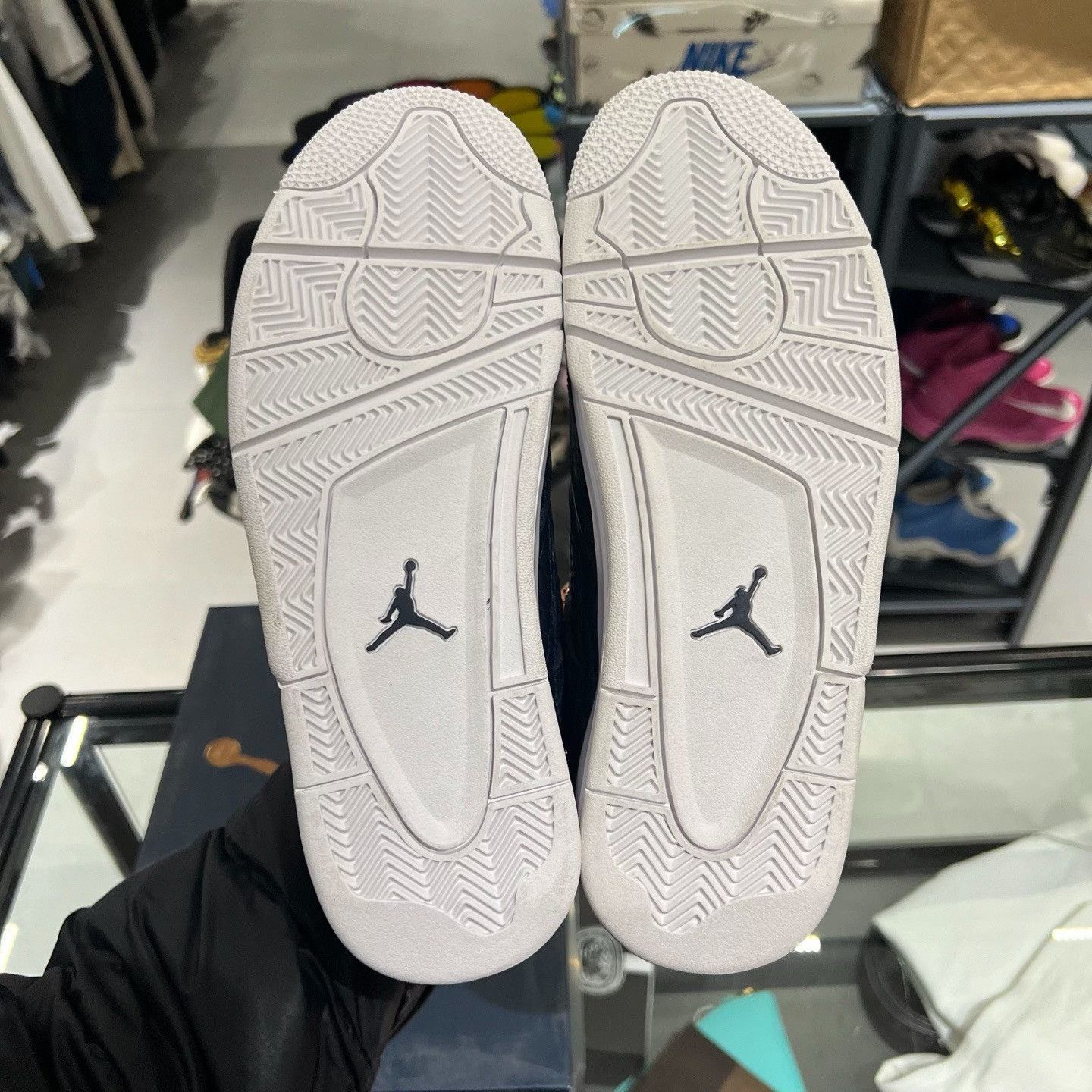 Nike Nike Lowtop Sneakers 9.5 Men Size US 9.5 / EU 42-43 - 4 Thumbnail