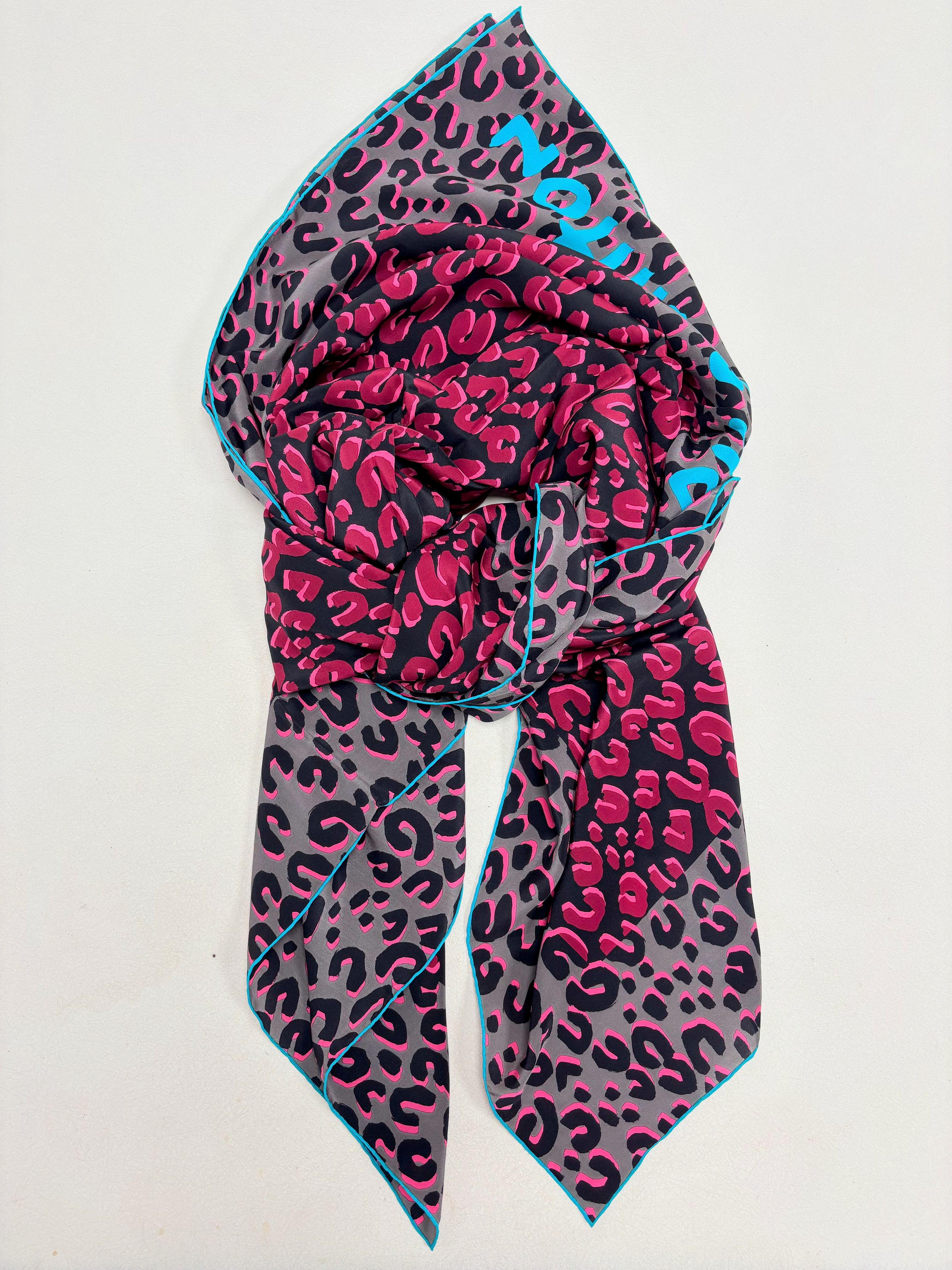 Louis Vuitton x Stephen Sprouse Maxi Foulard Scarves Size ONE SIZE - 11 Thumbnail