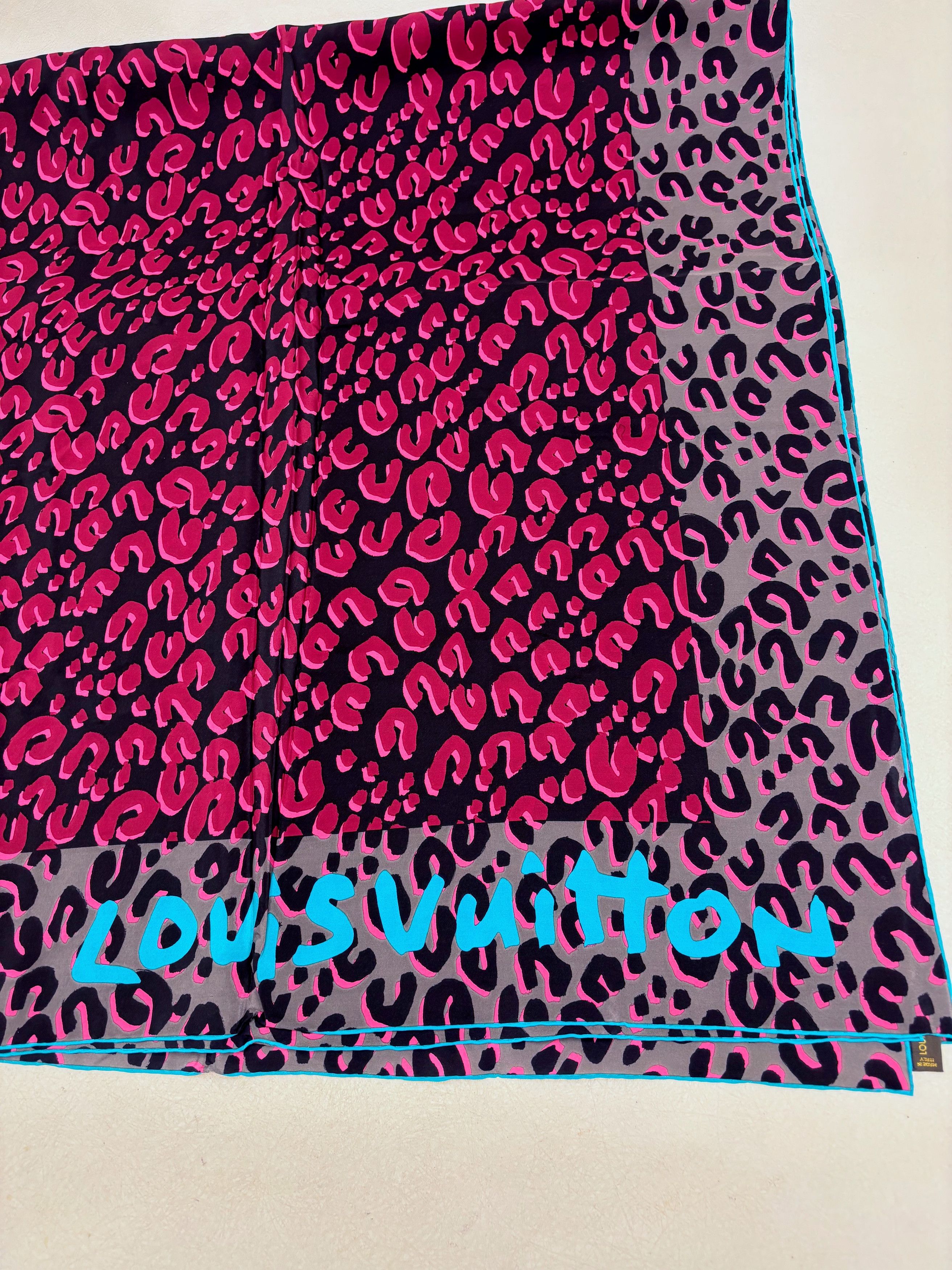 Louis Vuitton x Stephen Sprouse Maxi Foulard Scarves Size ONE SIZE - 6 Thumbnail