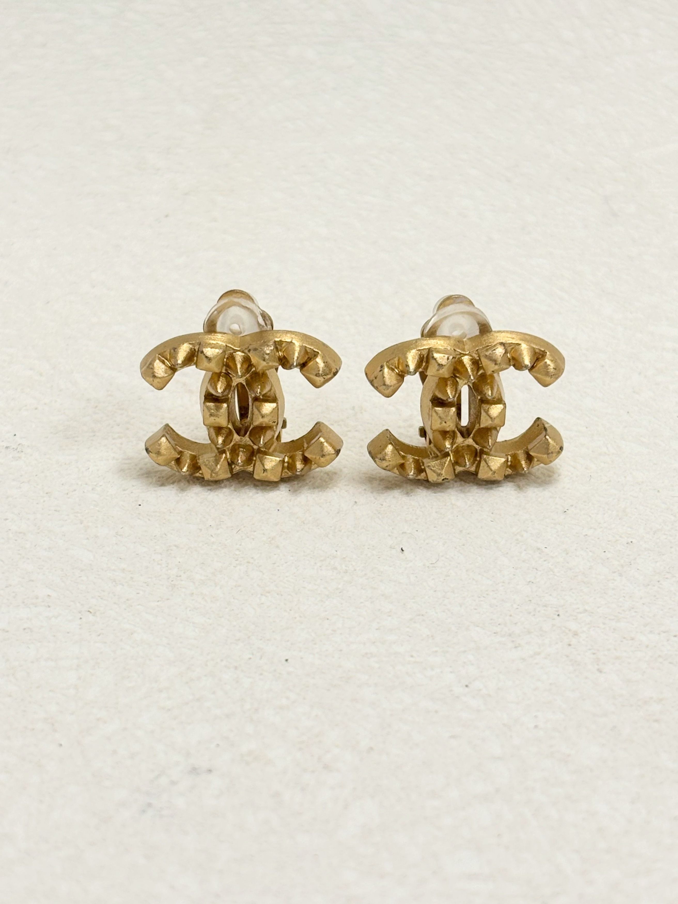 Chanel Boucles d'oreilles Studs Size ONE SIZE - 9 Thumbnail