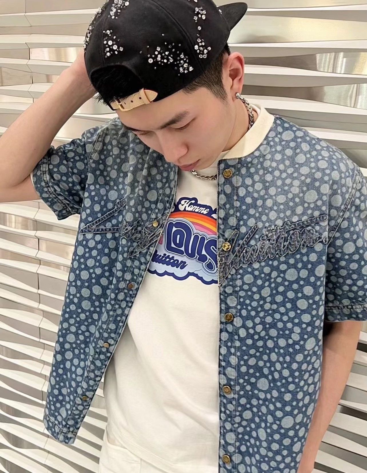 Louis Vuitton Louis Vuitton T-Shirt xs Men Size US XS / EU 42 / 0 - 8 Thumbnail