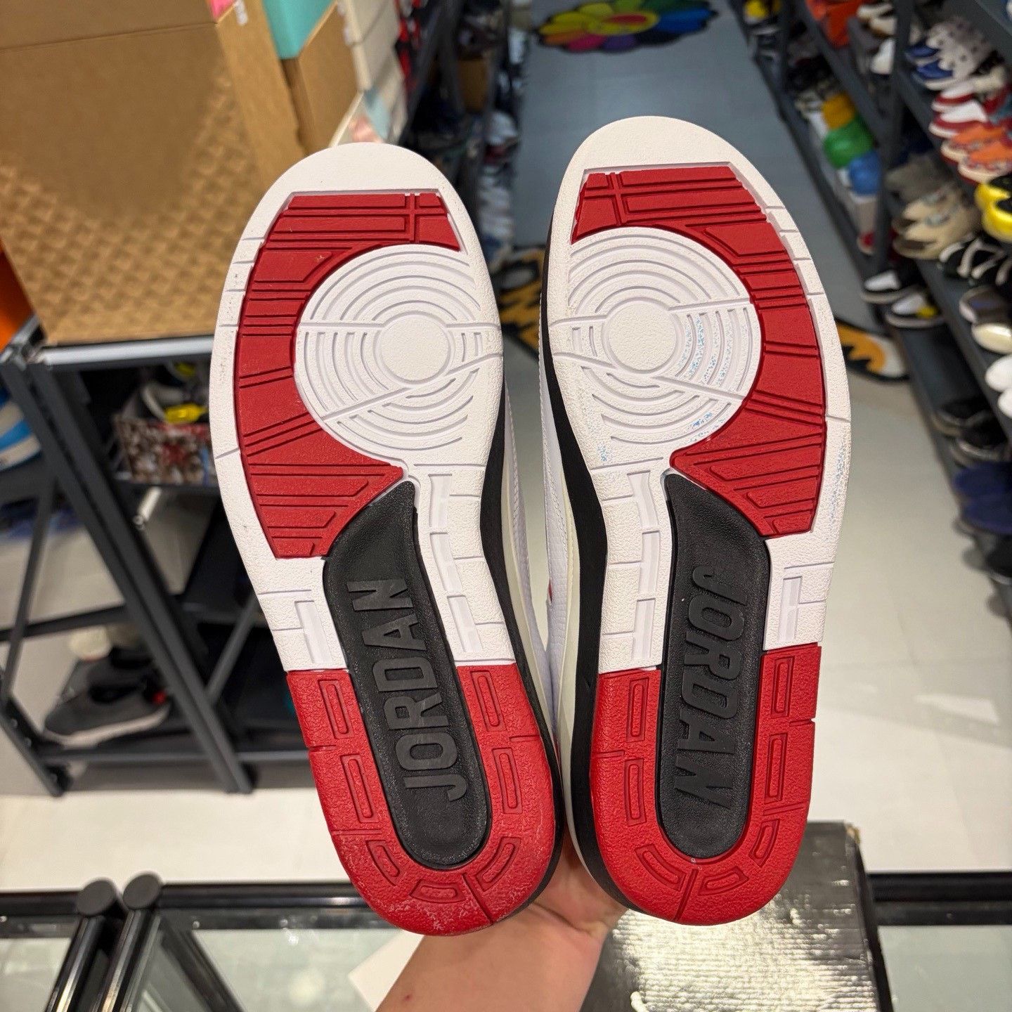 Nike Nike Red Lowtop Sneakers 9 Men Size US 9 / EU 42 - 4 Thumbnail