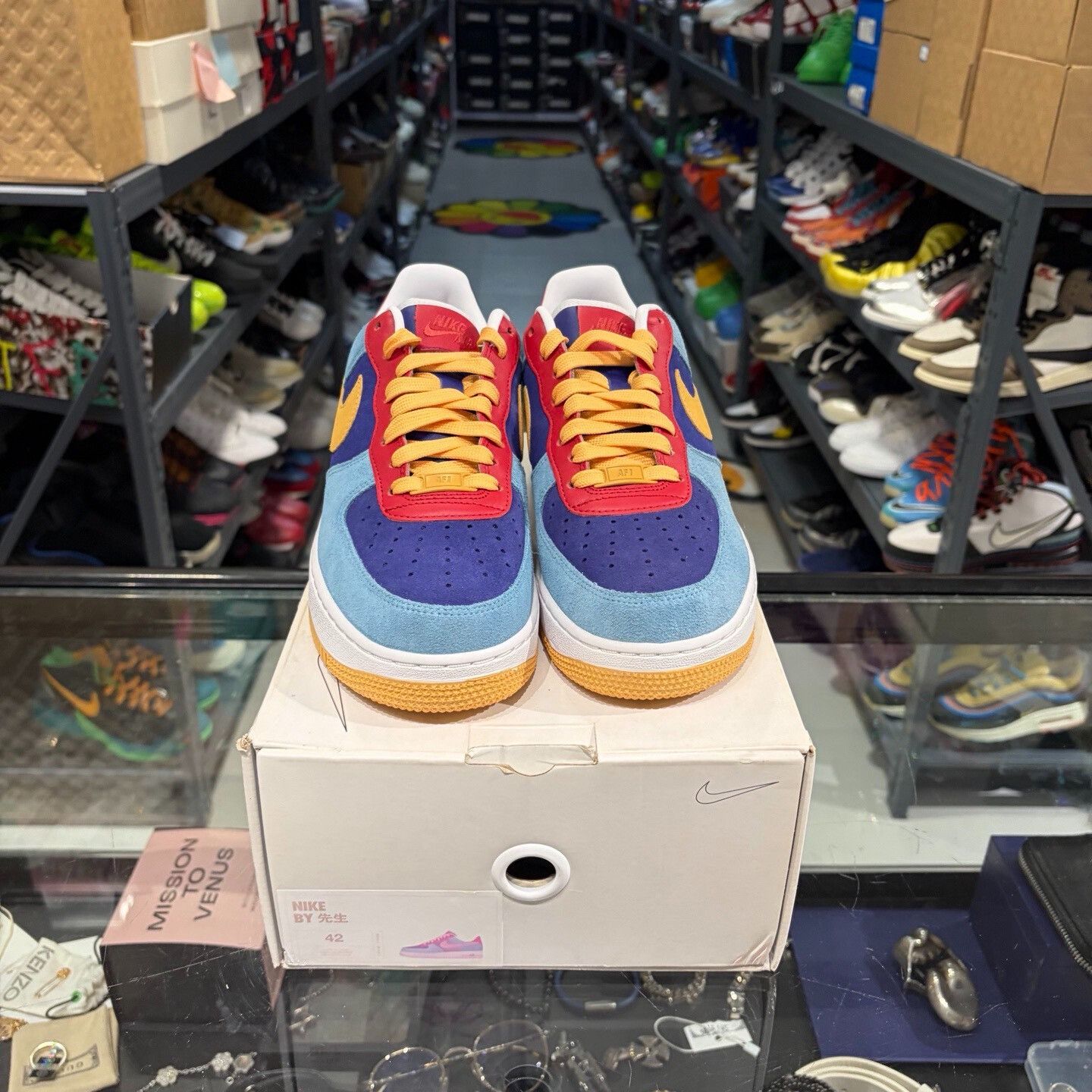 Nike Nike Lowtop Sneakers 9 Men Size US 9 / EU 42 - 2 Thumbnail